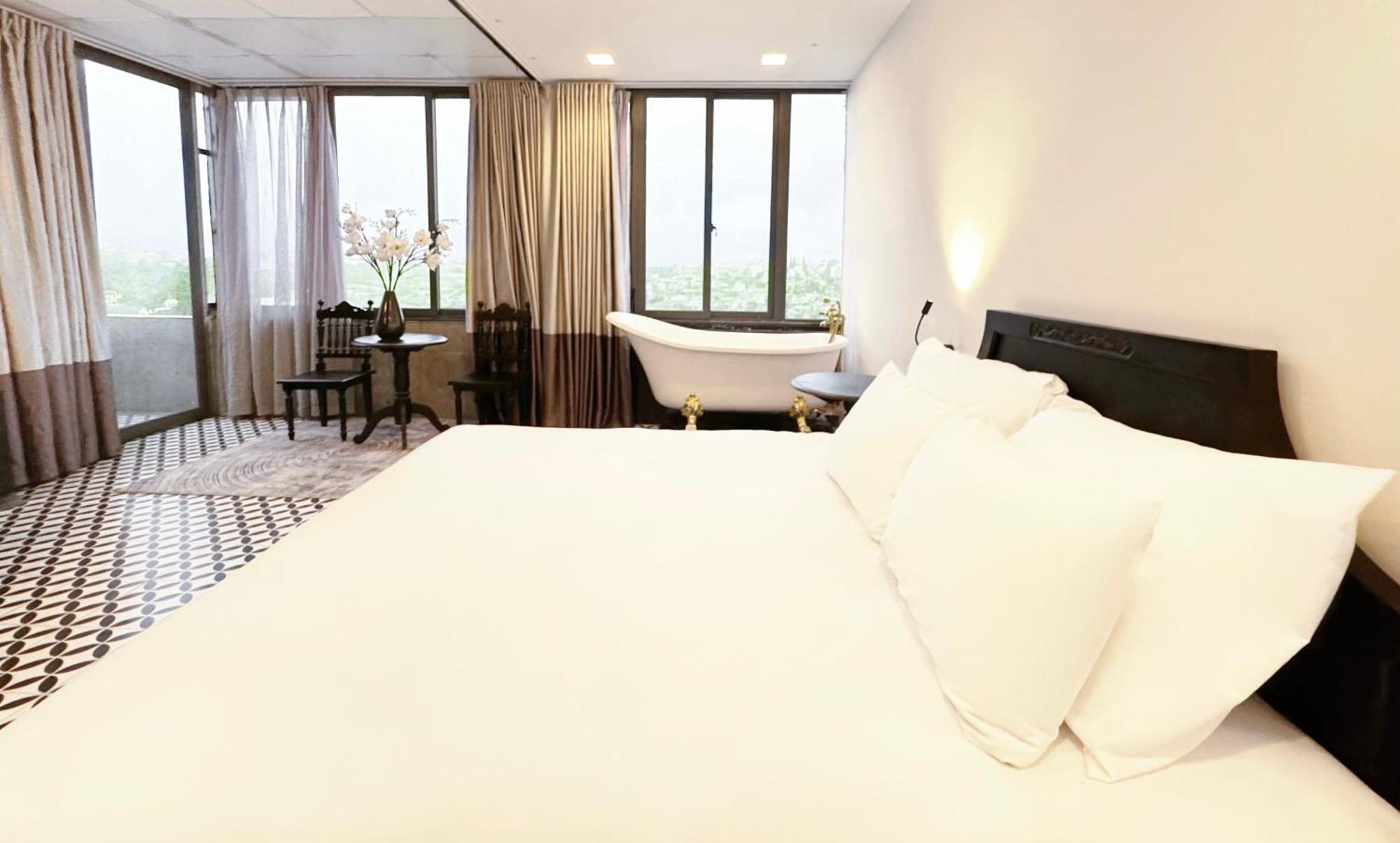 Ttr Skypool View Hotel 3*