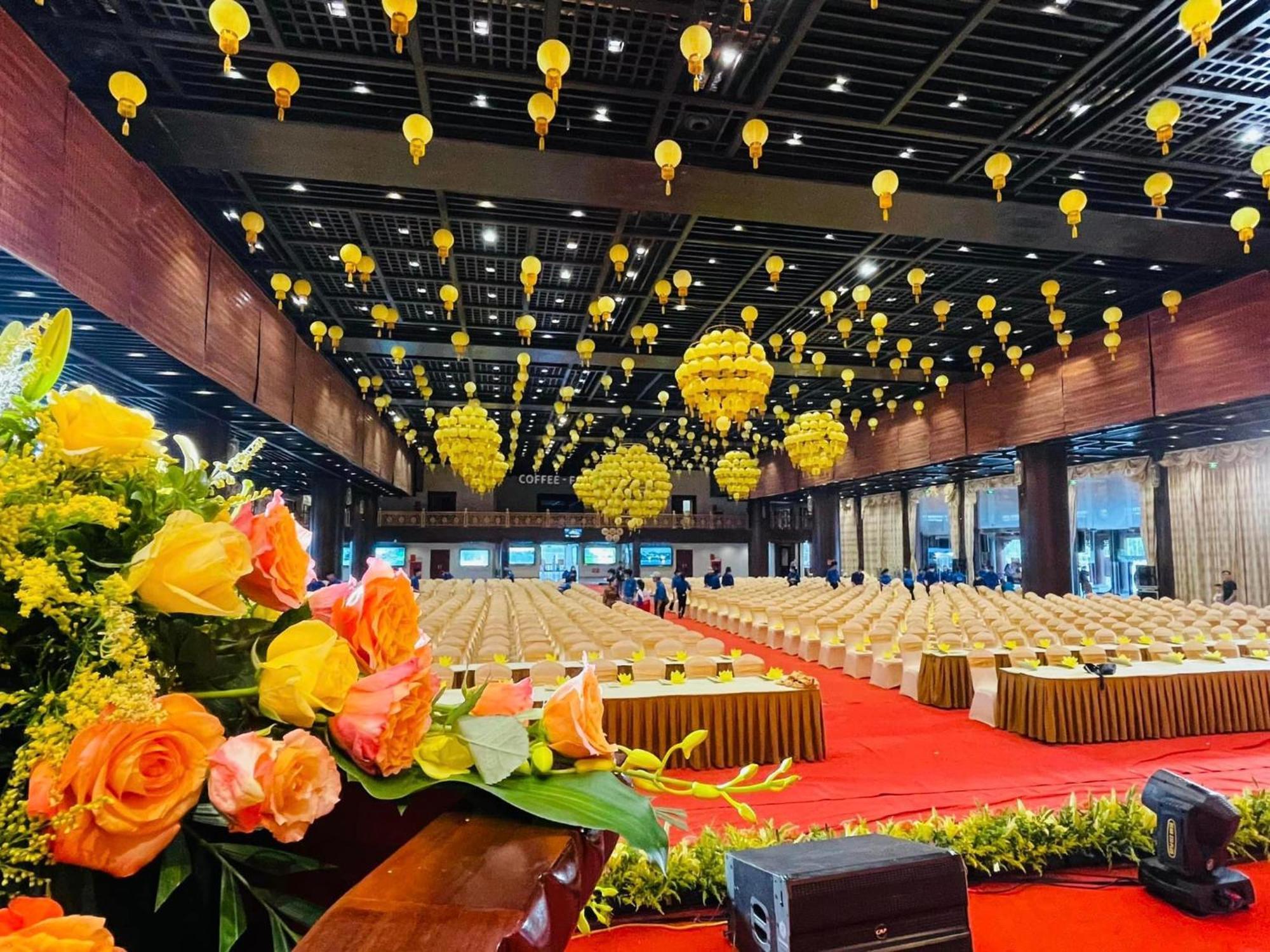Tam Chuc Complex Hotel