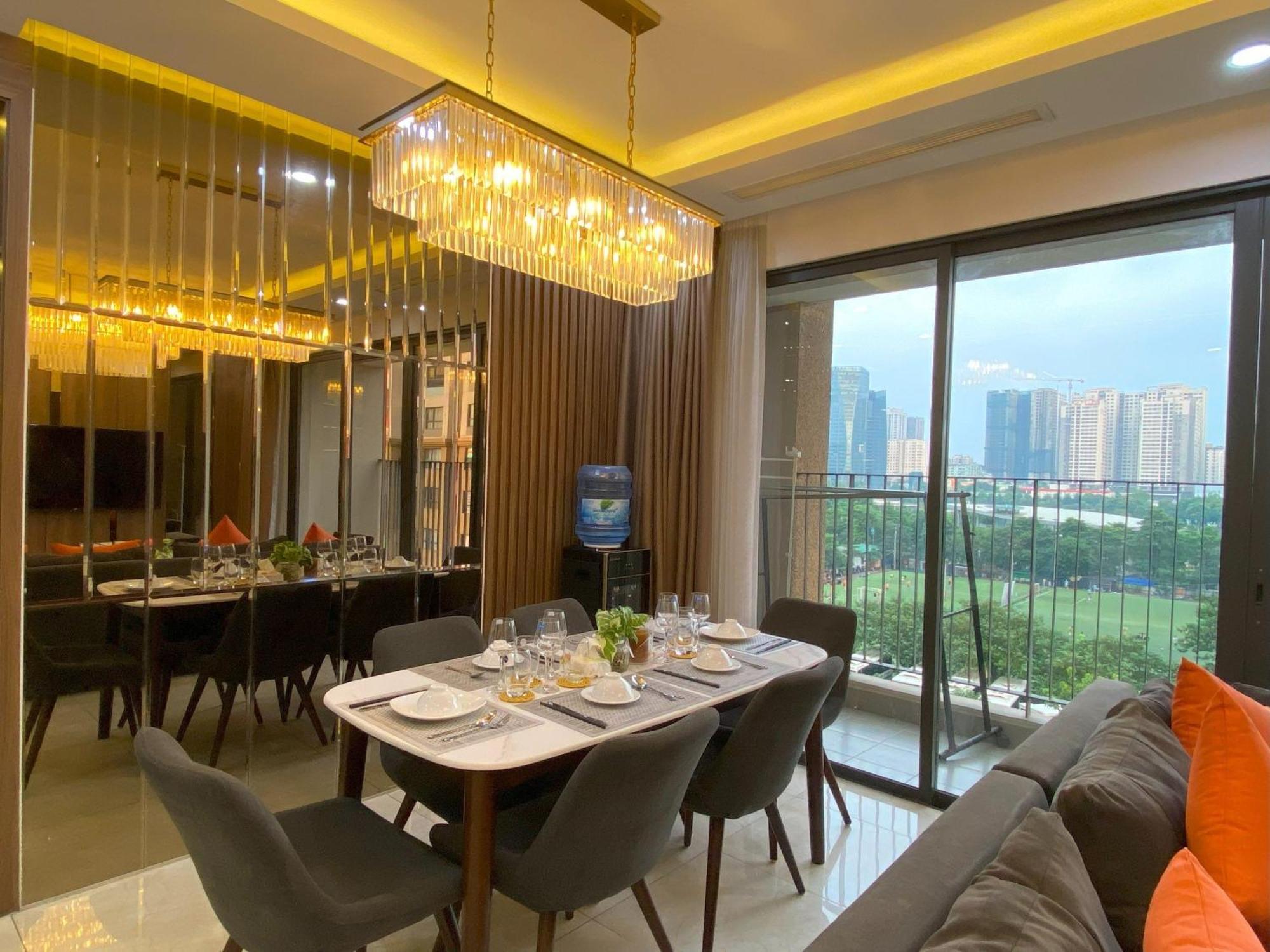 Vinhomes D'capitale - Luna's House Hanoi