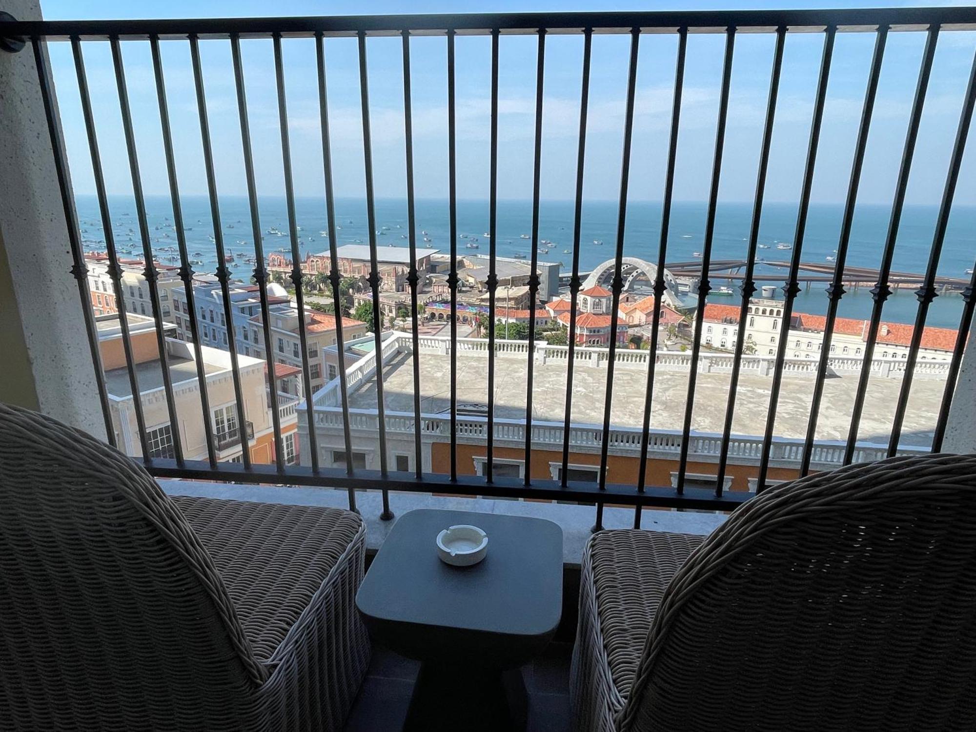 Hotel We Young By Hofs - Fireworks & Ocean View 4*