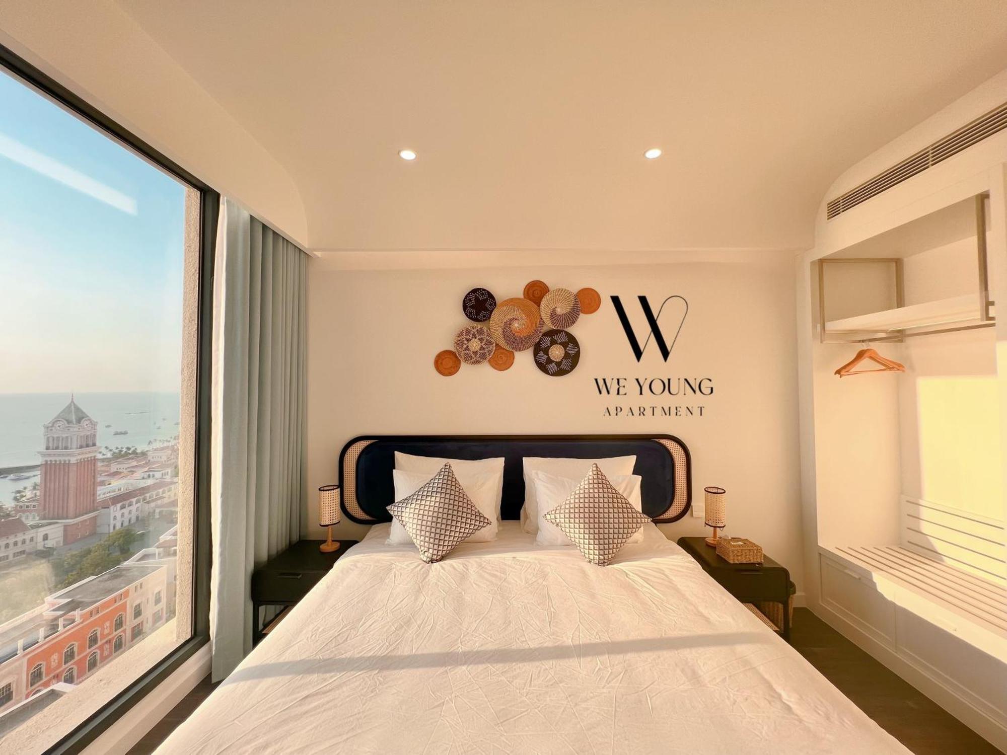 Hotel We Young By Hofs - Fireworks & Ocean View Phu Quoc
