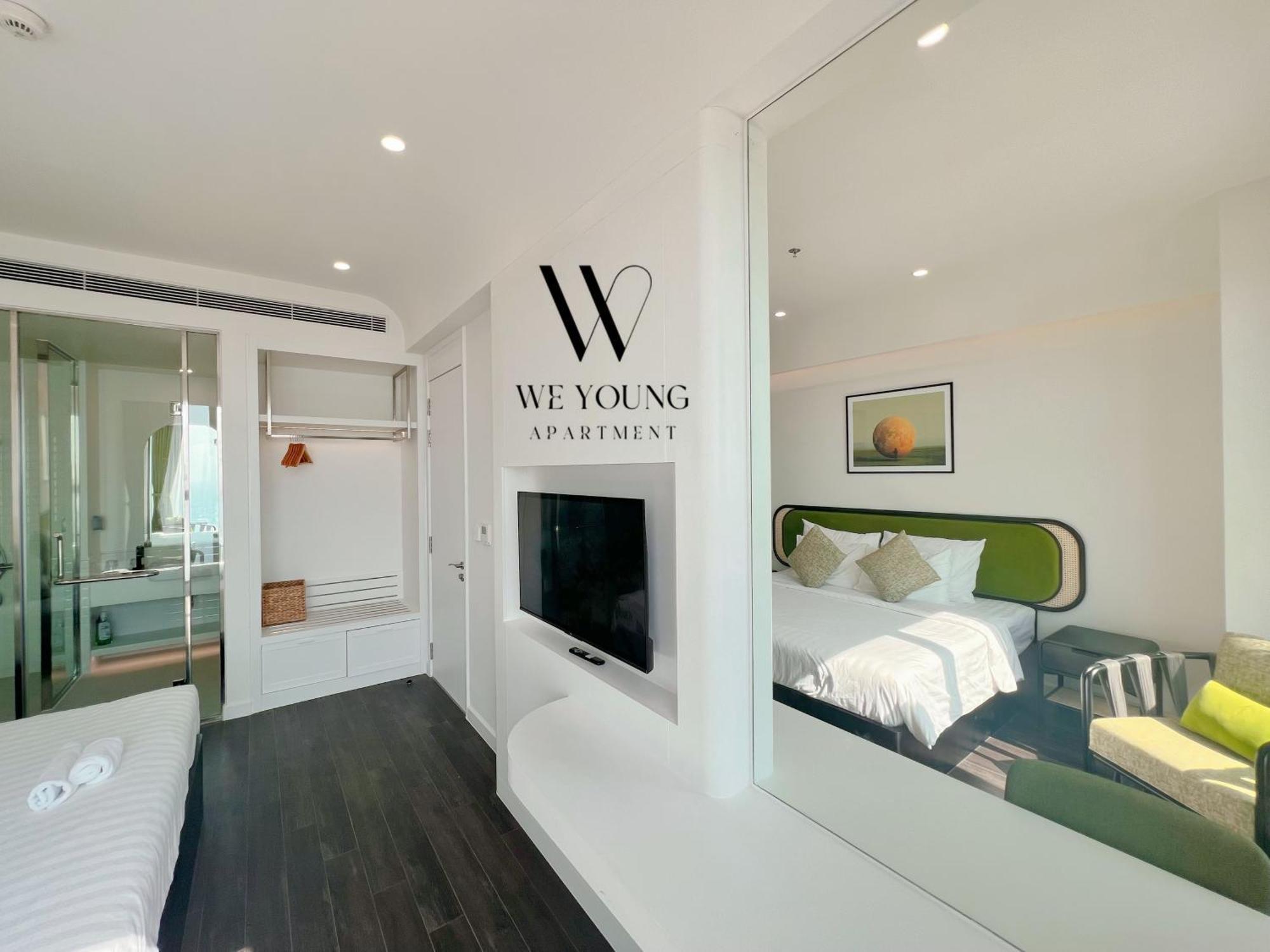 Hotel We Young By Hofs - Fireworks & Ocean View