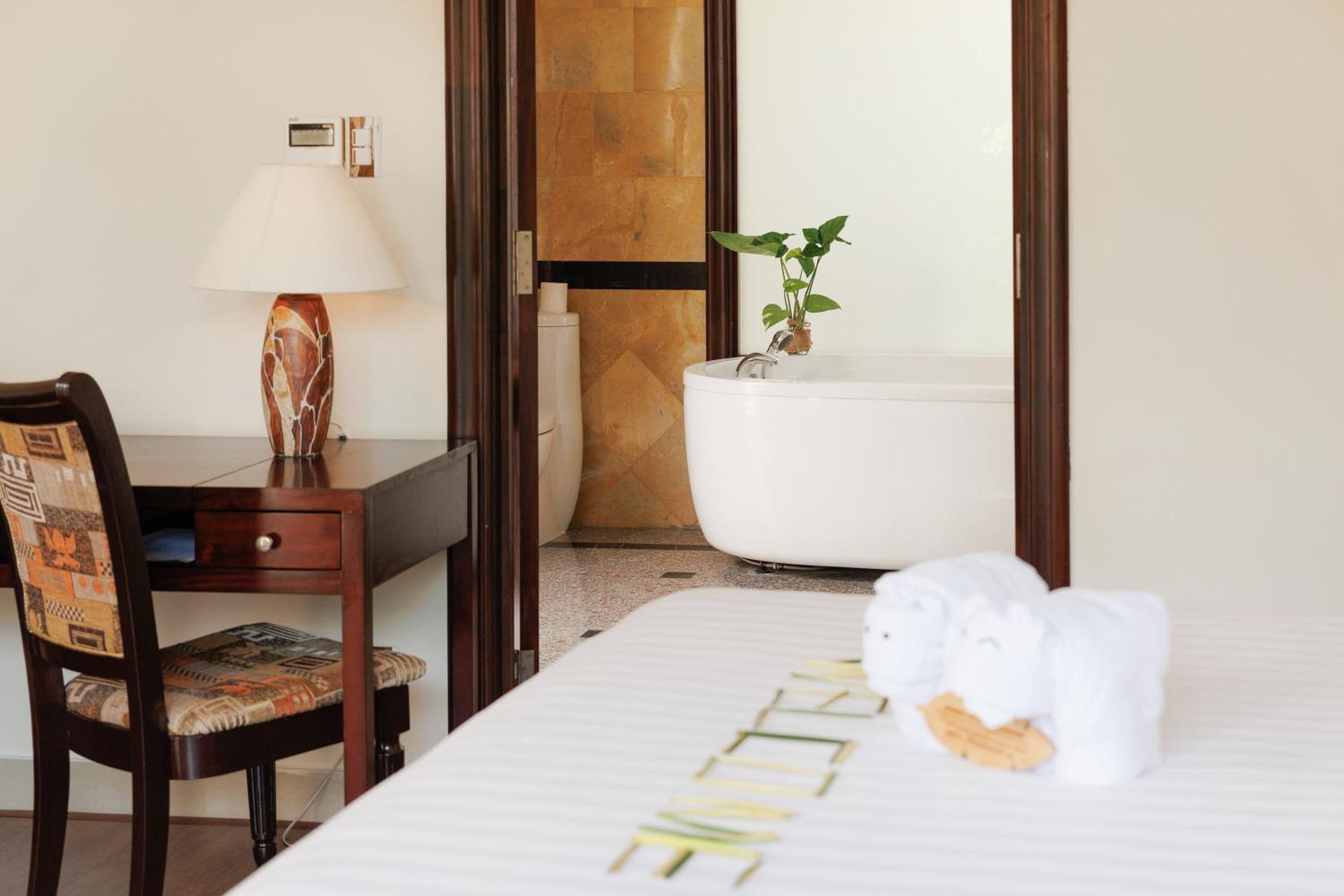 Resort Diamond Bay & Nha Trang