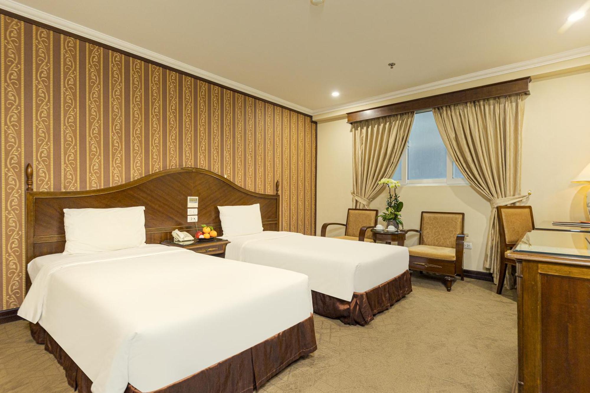 Chalcedony Grand Hanoi