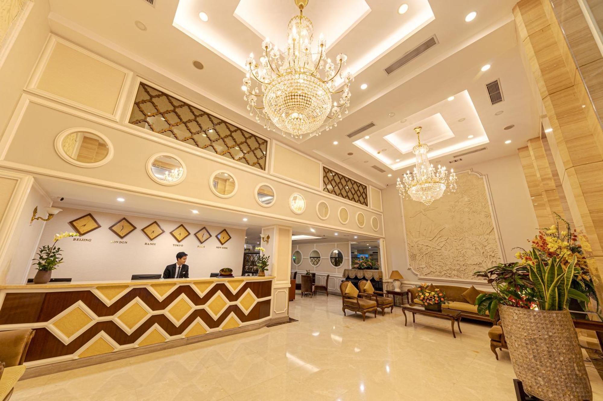 Chalcedony Grand Hanoi