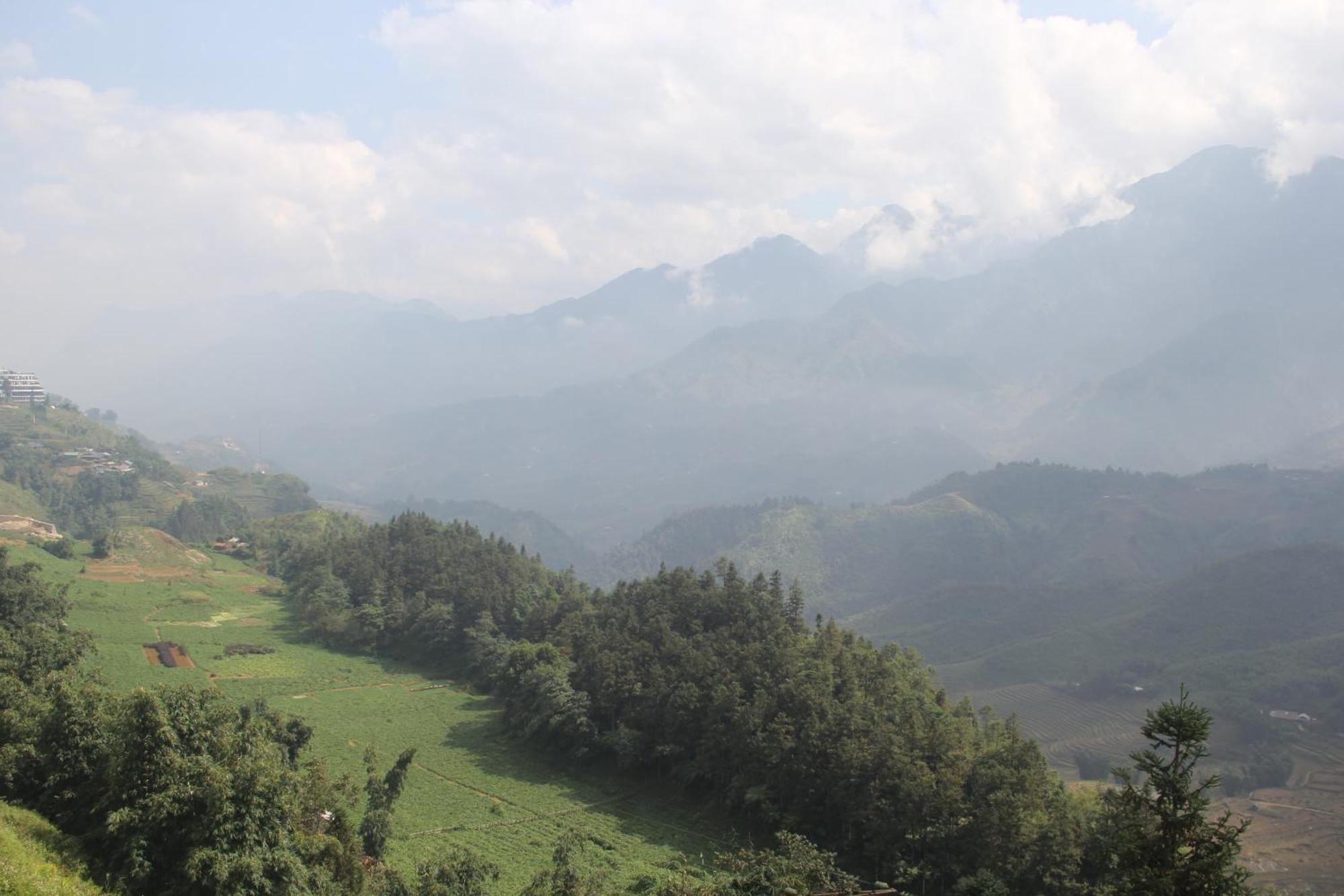 Scenery Khách sạn