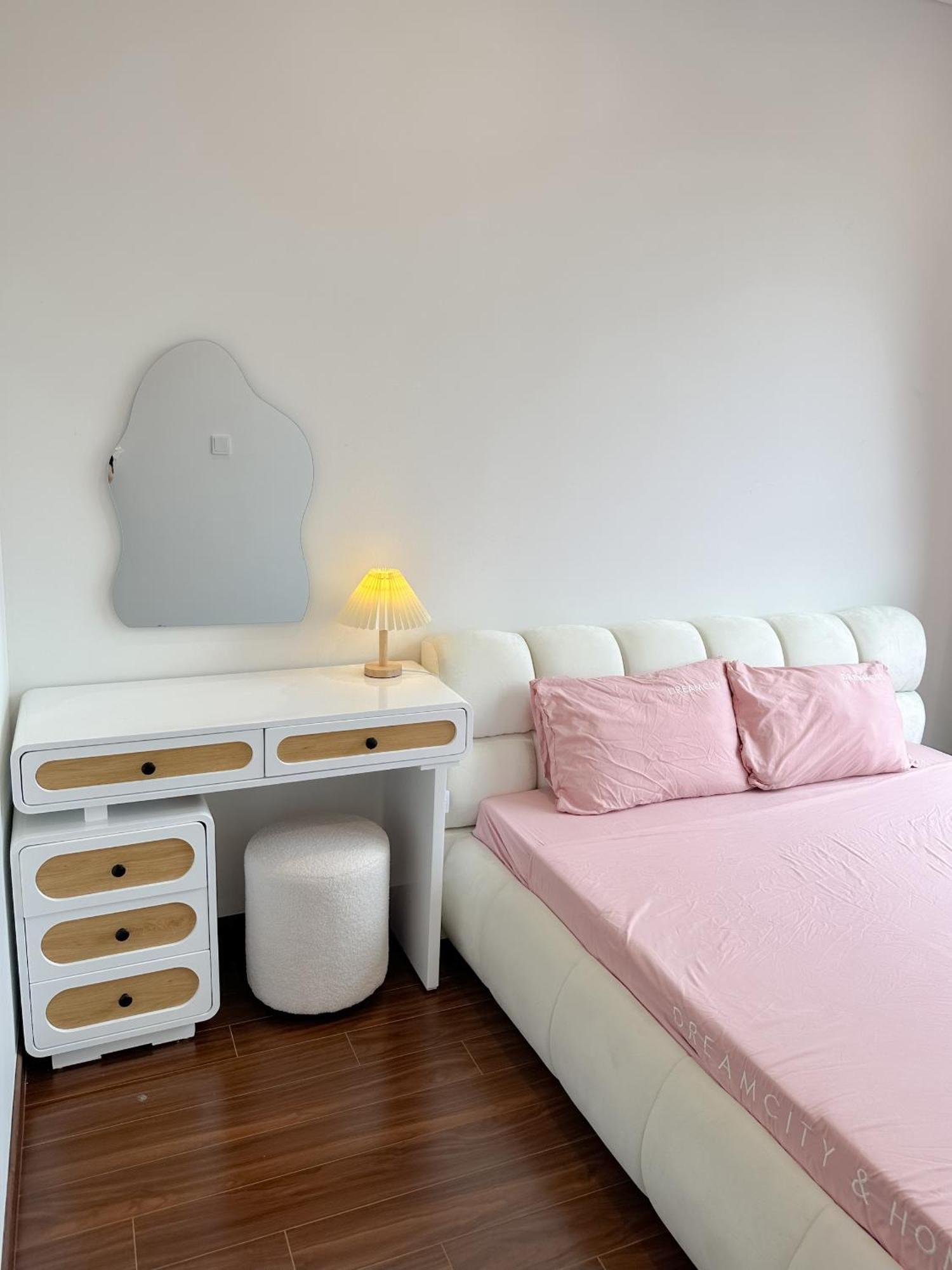 Apartment Bunnys Homes - Managed By Wiwi - Vinhomes Ocean Park *
