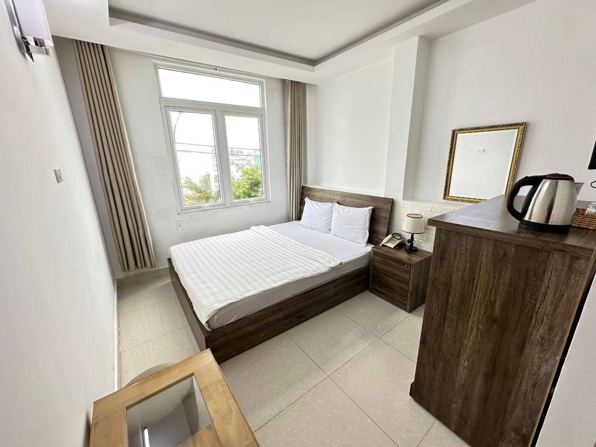Hotel Thanh Thanh 5 - Ks Gan Cho Dem Gia Re 2*