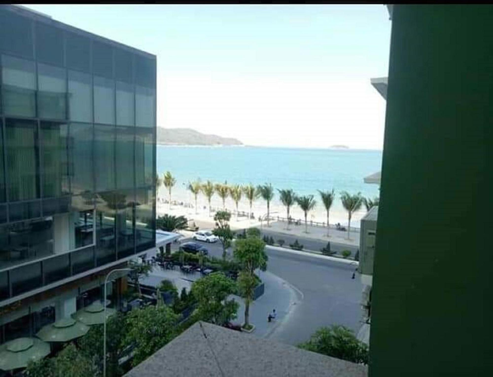 Blue Sea 01 *