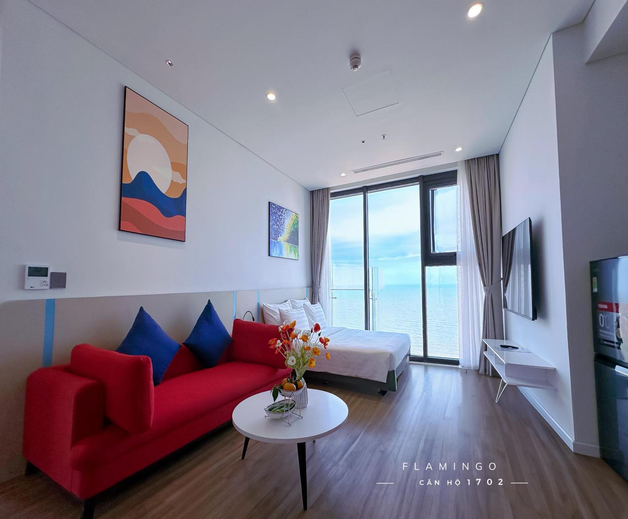Flamingos Tien - Ho Khach San 60,5m, Co 2 Phong, Ban Cong Rong Va Cac Phong View Bien Hotel