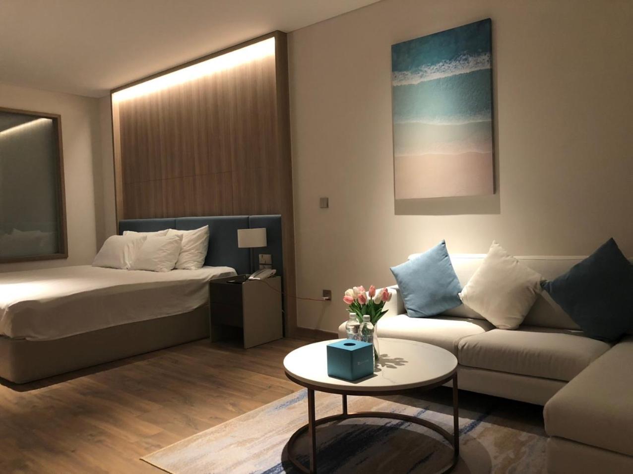 A La Carte Bay - Sea View Ha Long