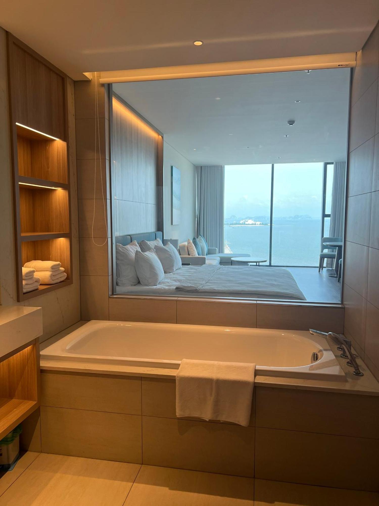 Aparthotel A La Carte Bay - Sea View *