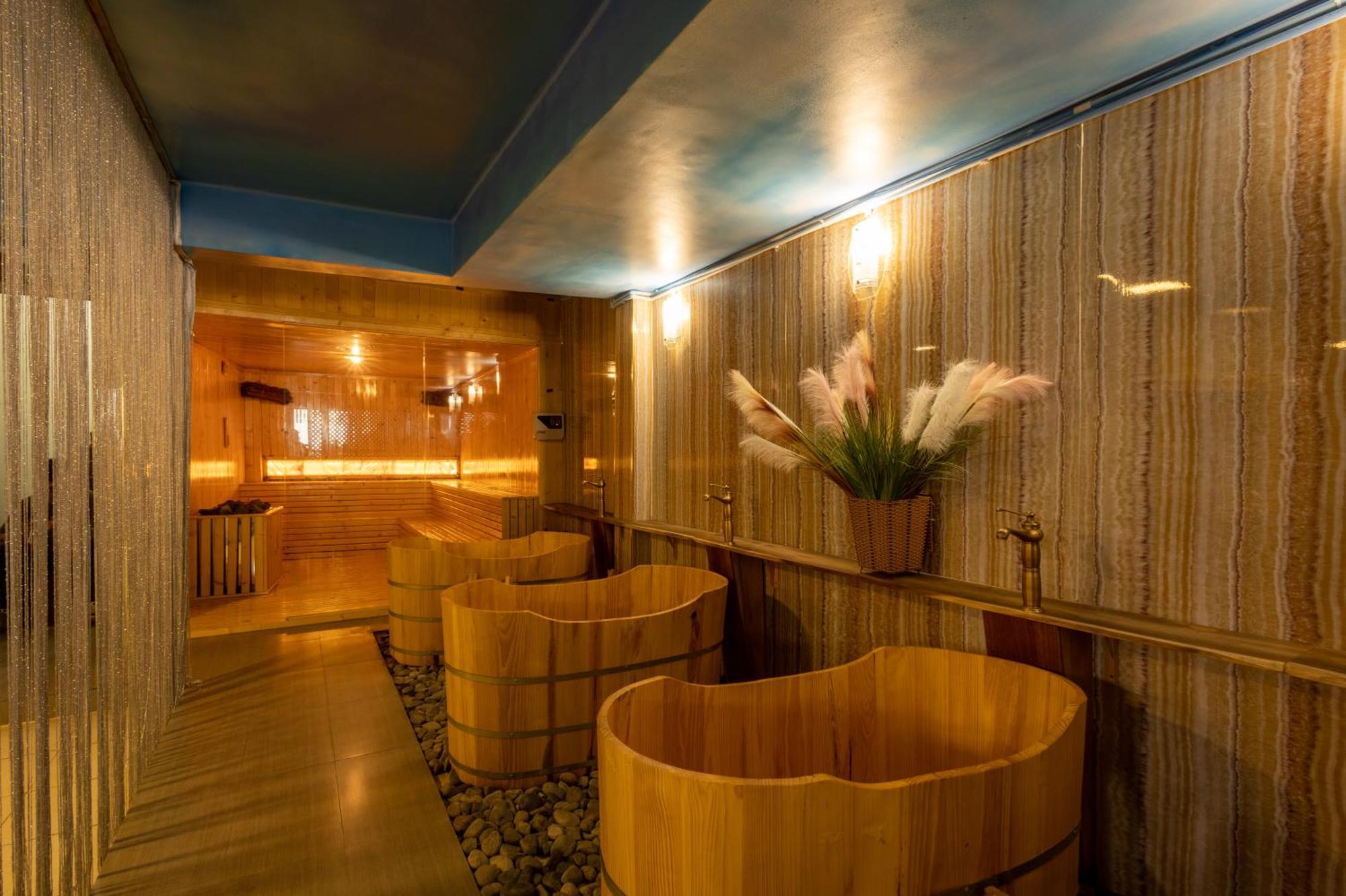 T&t And Spa