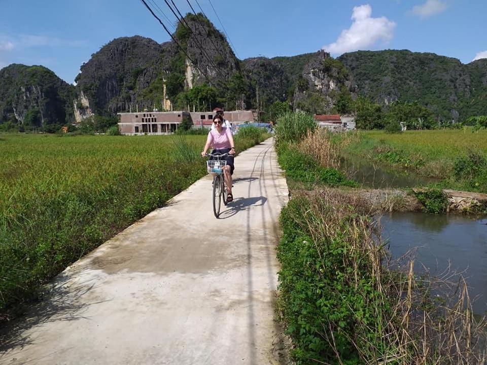 Tam Coc Riverside Ninh Binh