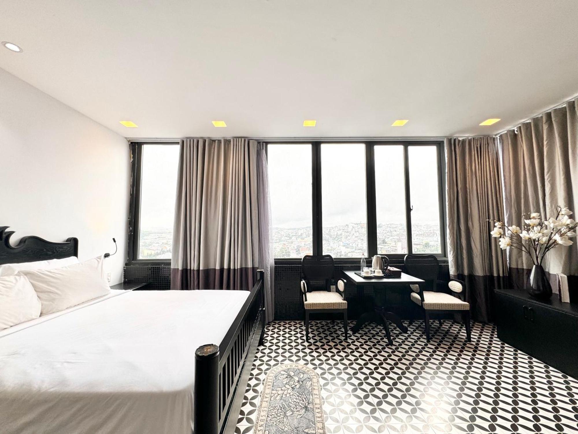 Ttr Skypool View Hotel 3*