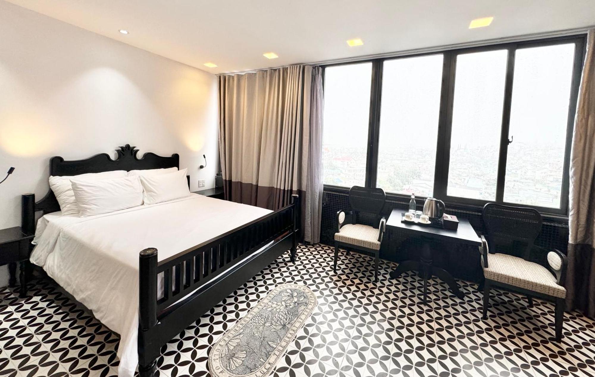 Ttr Skypool View Hotel 3*