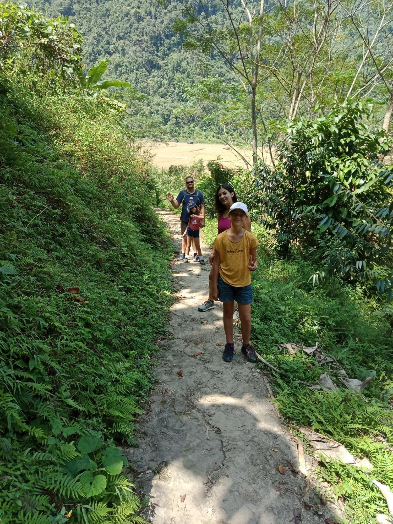 Jungle King 1 Hotel Pu Luong