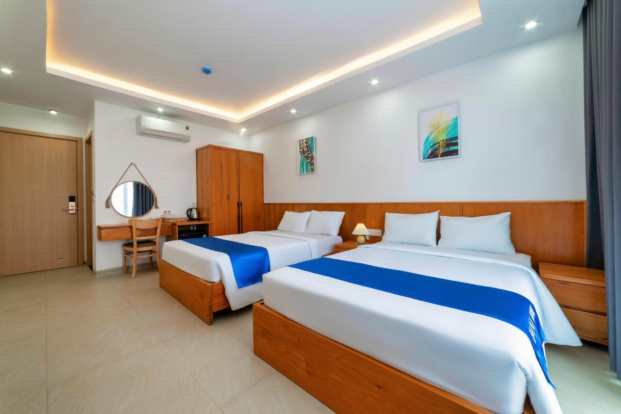 Hana Sonasea Night Market Hotel