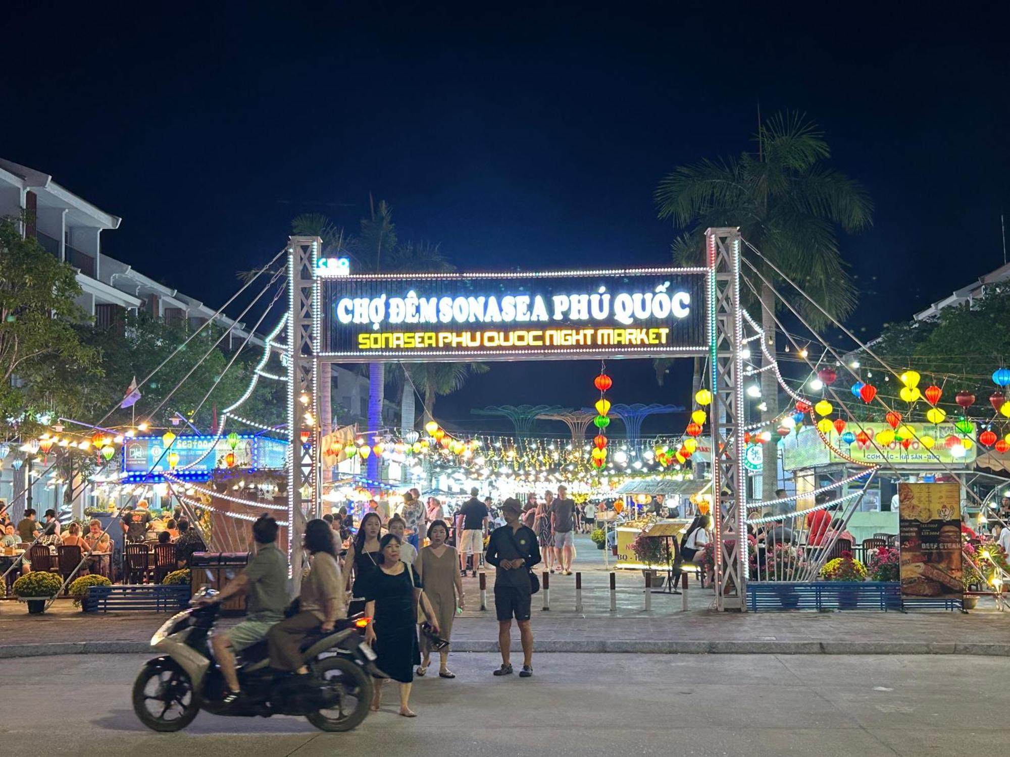 Hana Sonasea Night Market Hotel 3*
