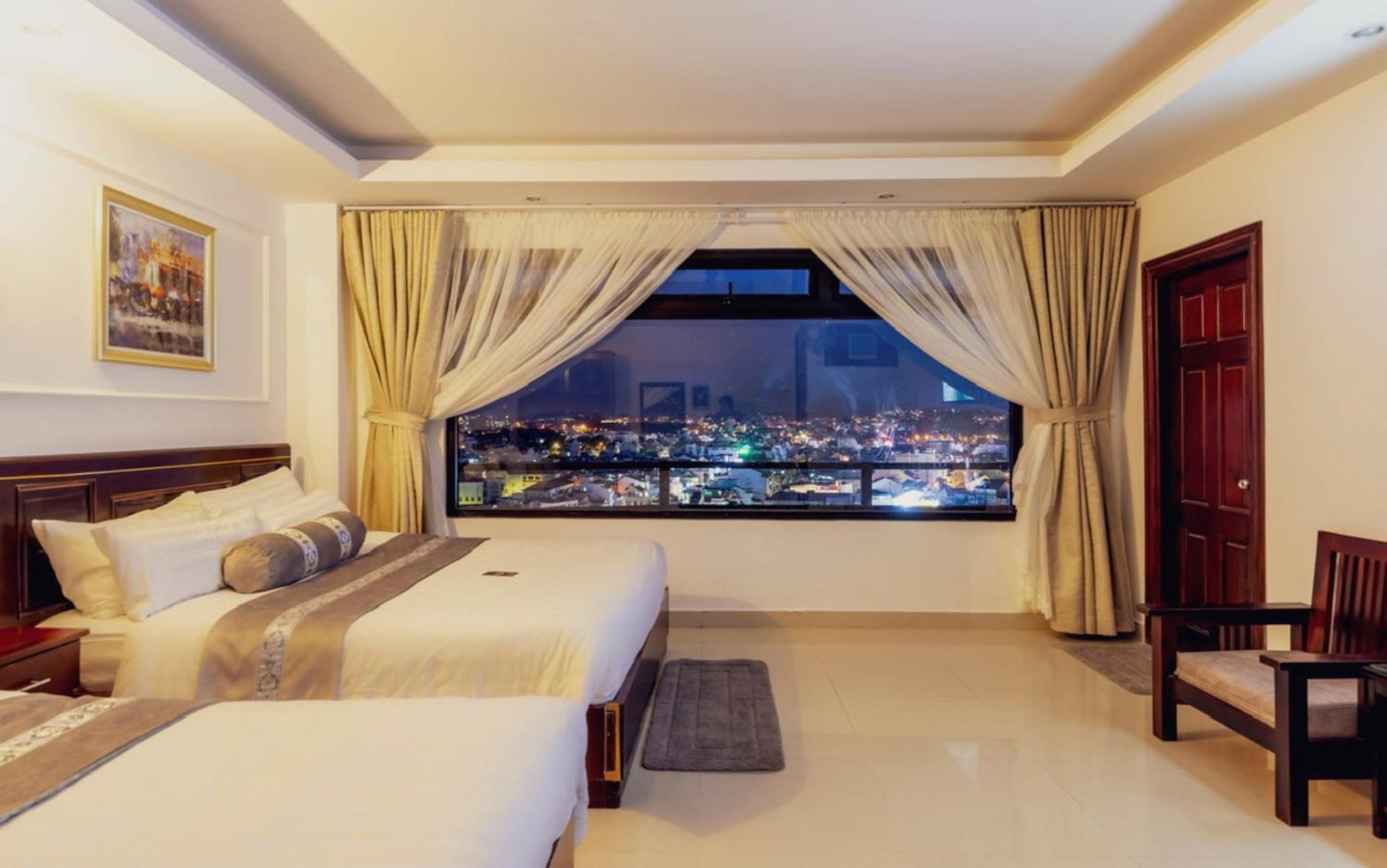 Empress - Sky View Khách sạn