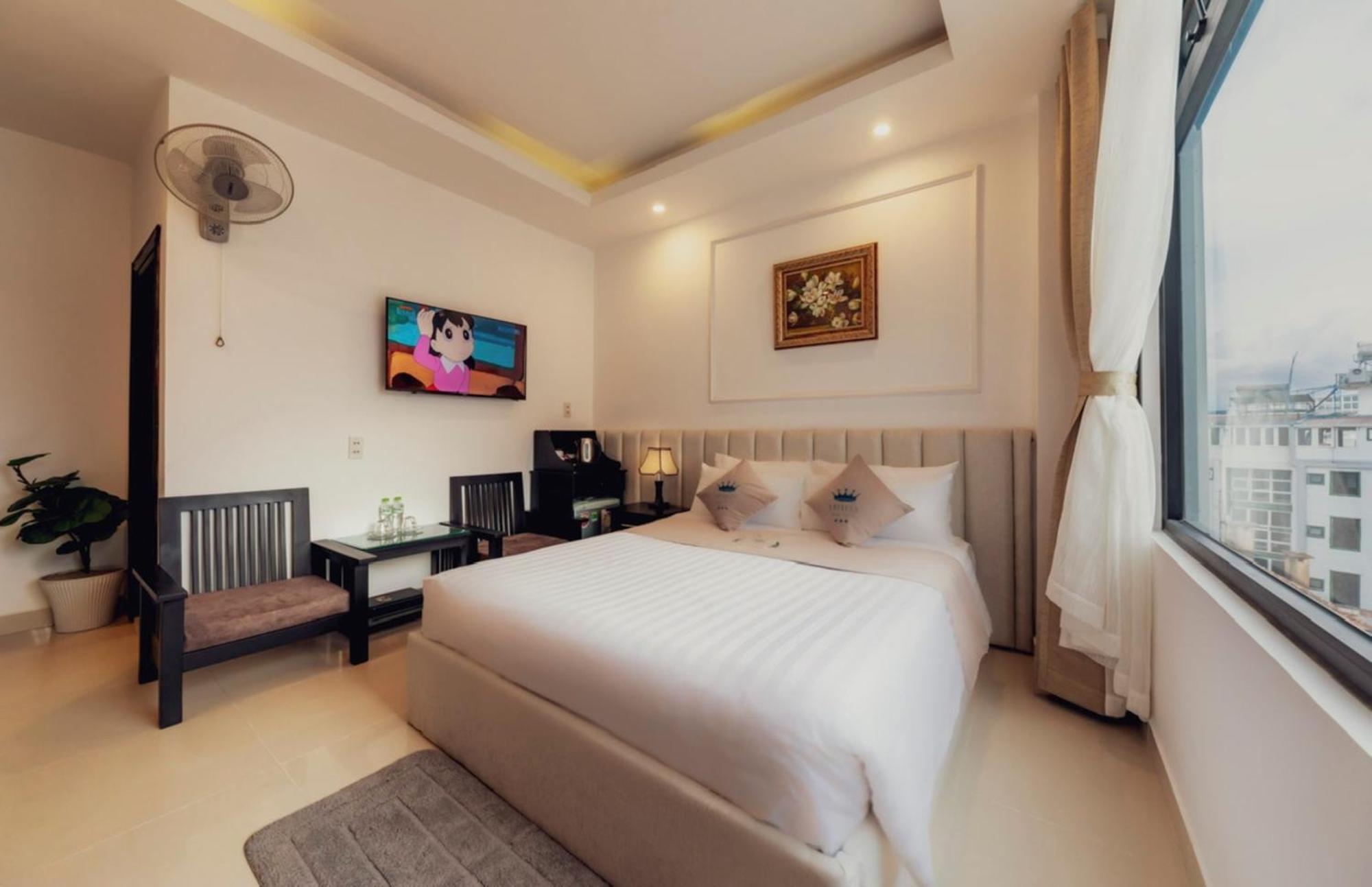 Empress - Sky View 3*