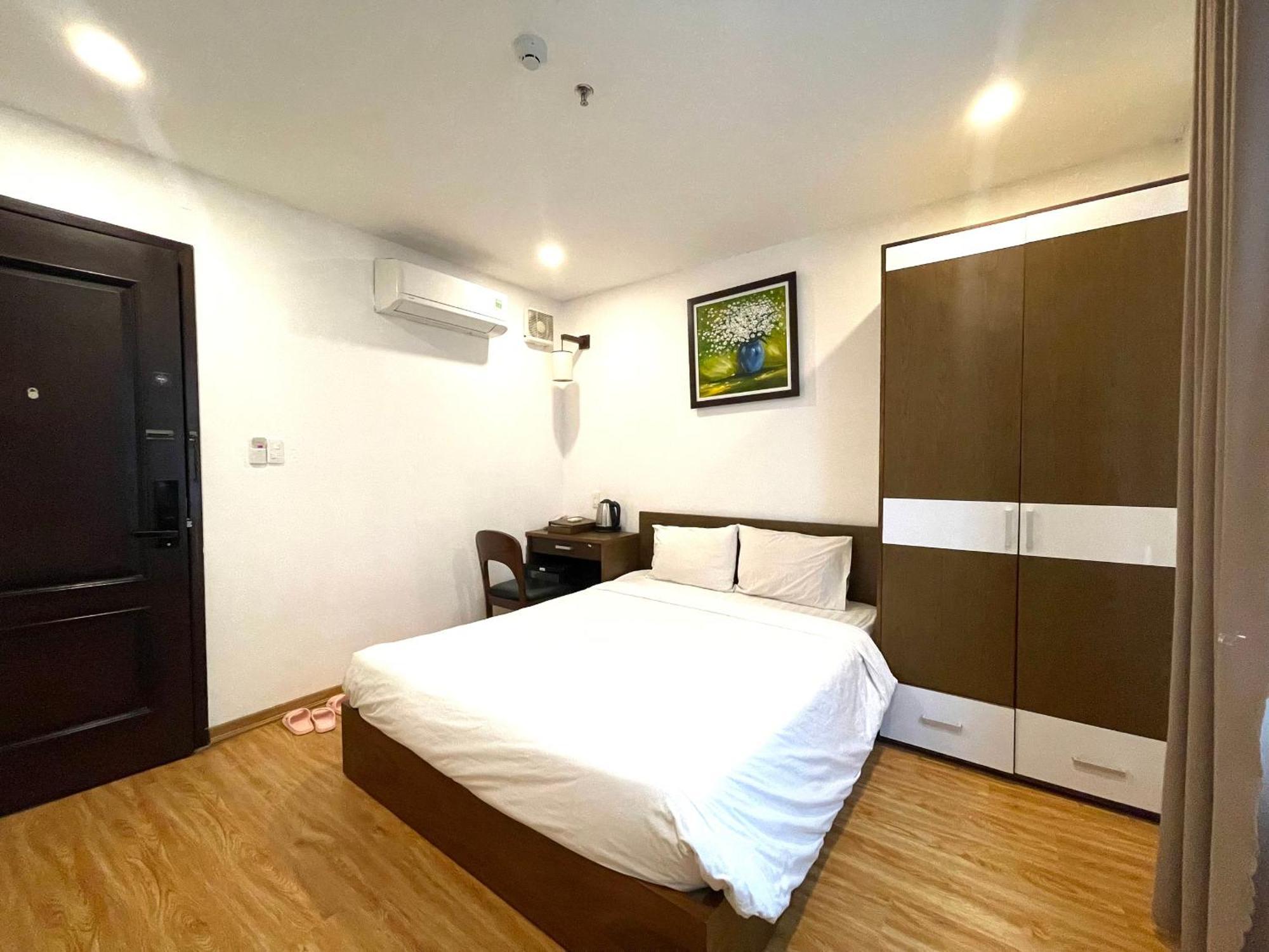 Silana Beachfront & Hotel Da Nang