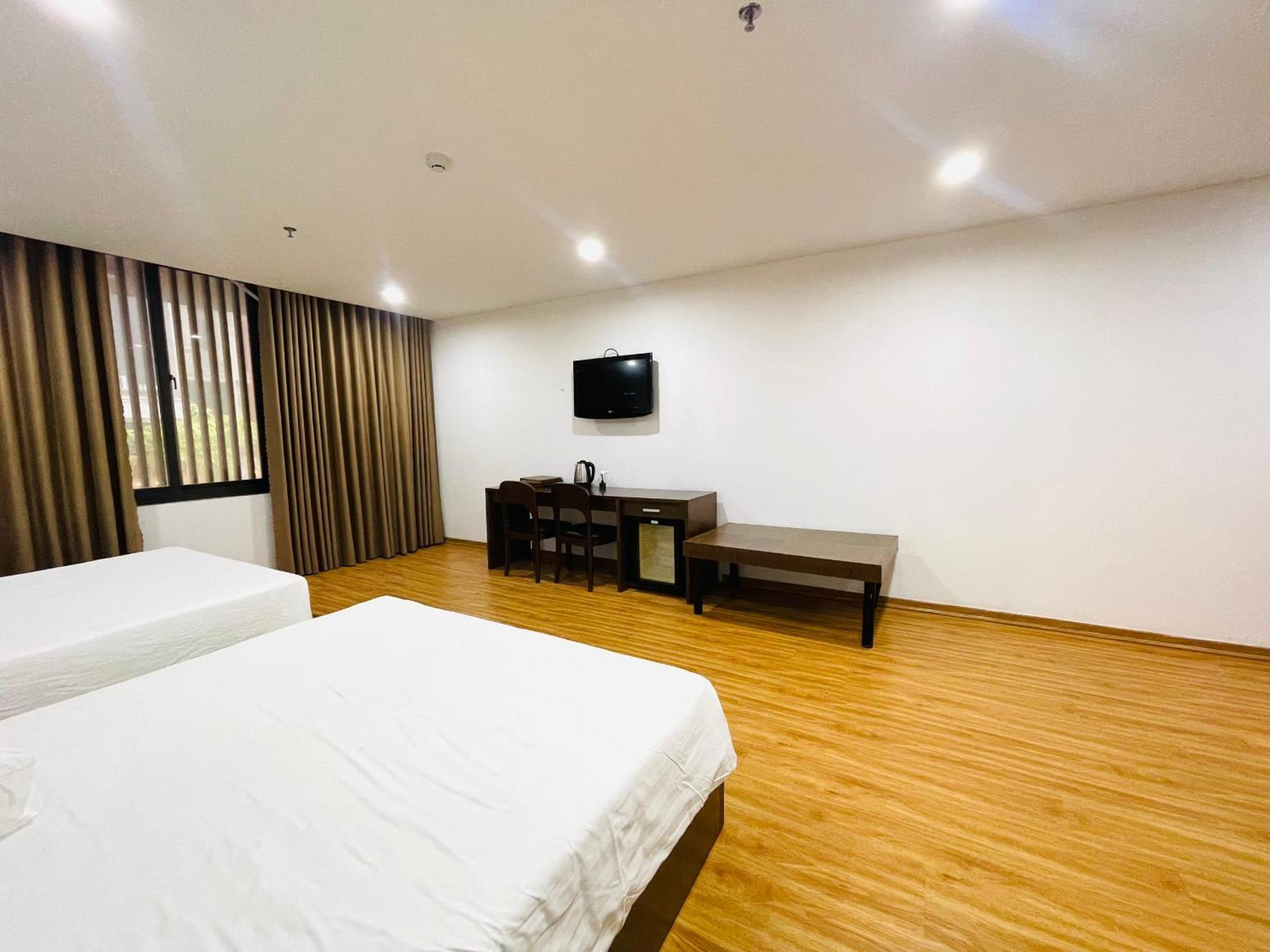 Hotel Silana Beachfront & 2*