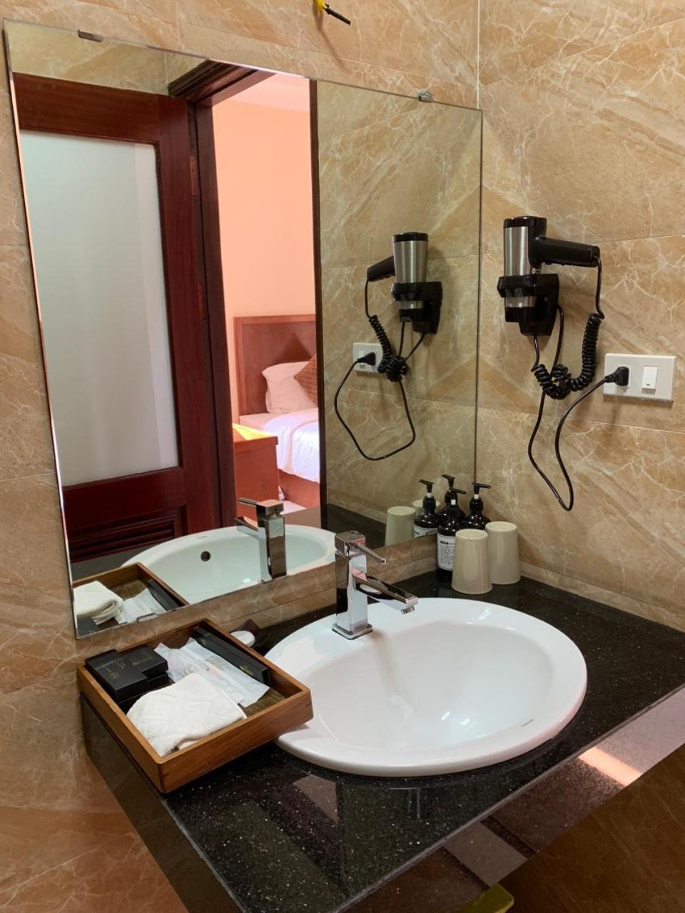 Hotel Yen And