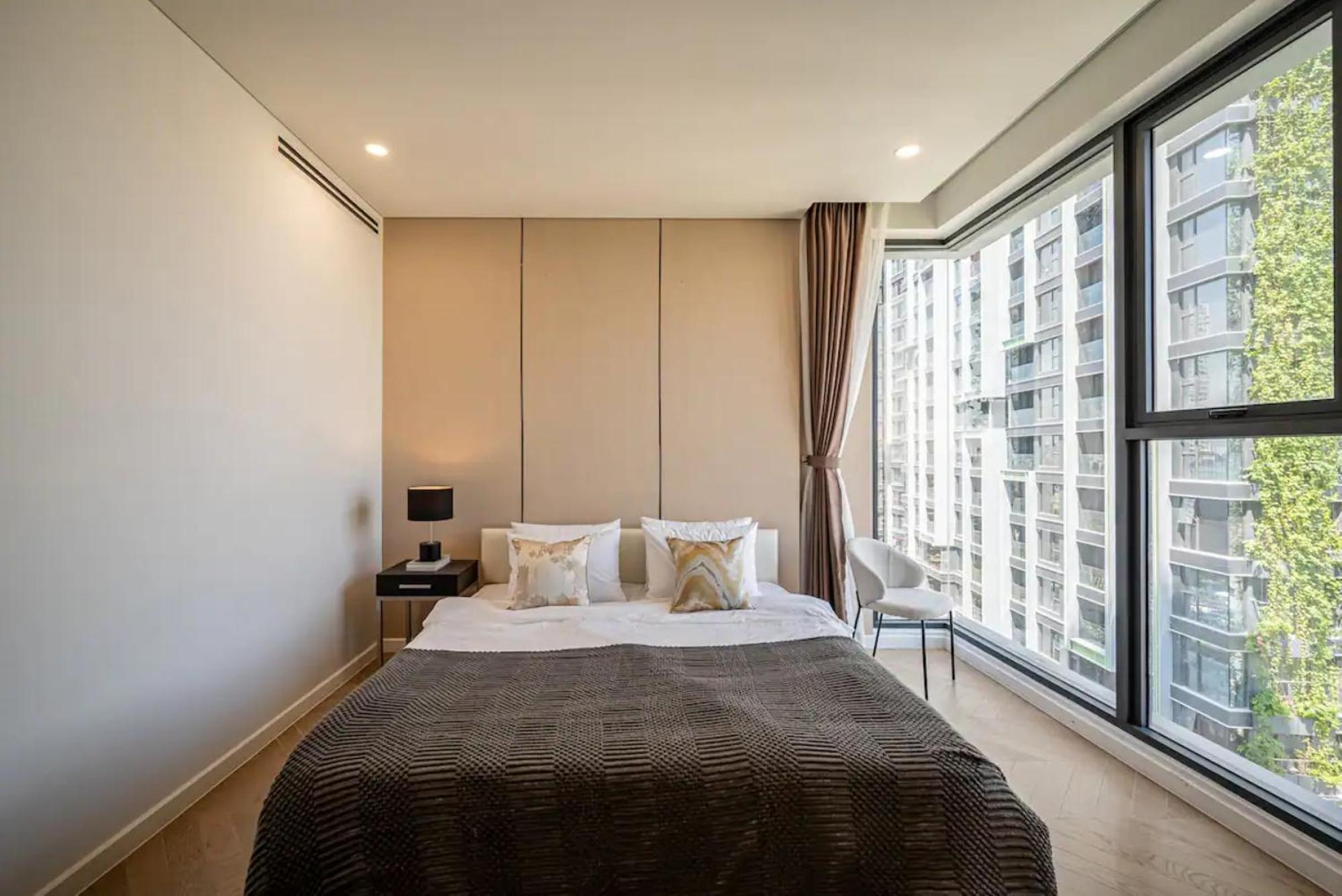 Lumiere Riverside - Luxury District 2 Apartment *