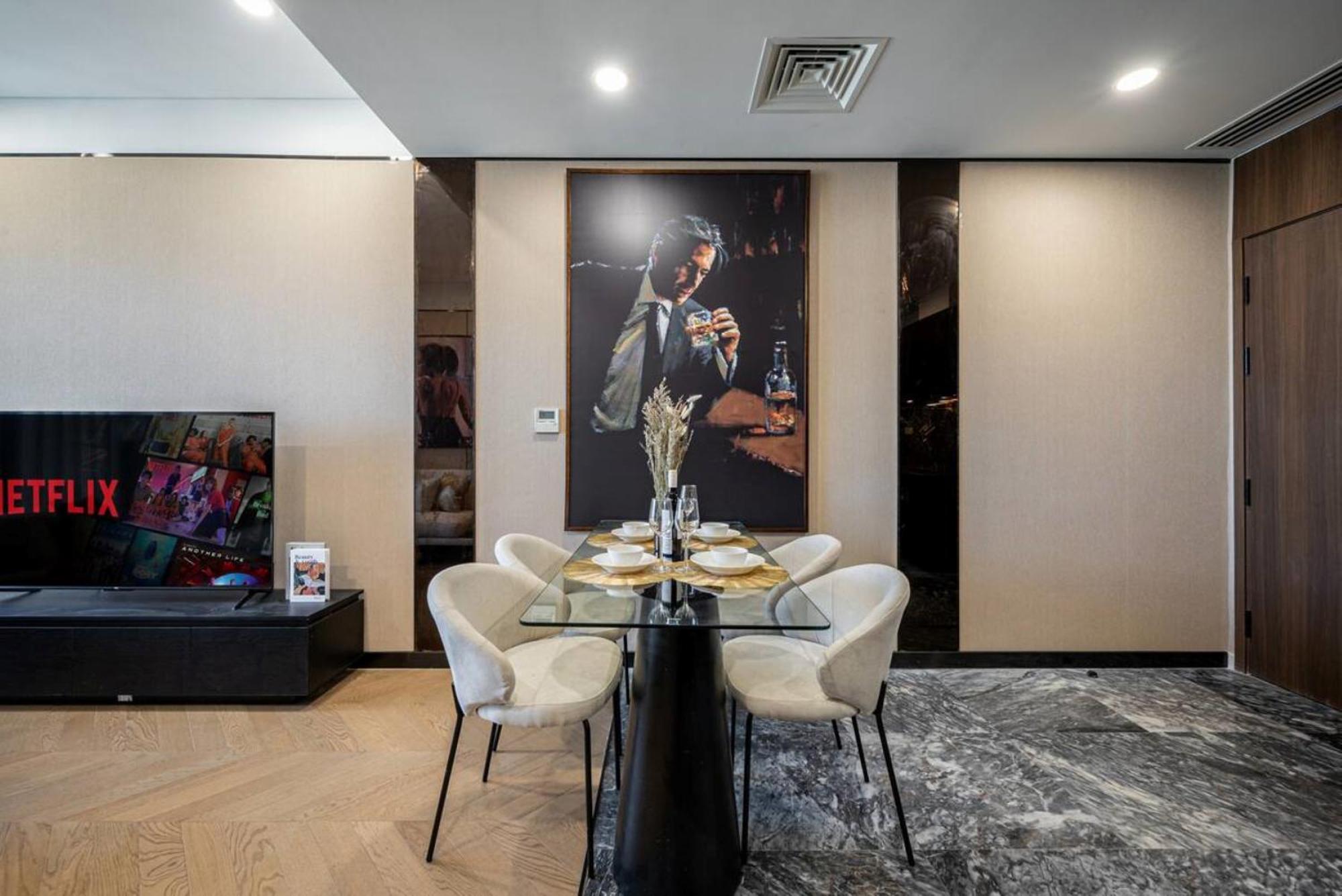 Lumiere Riverside - Luxury District 2 Apartment *