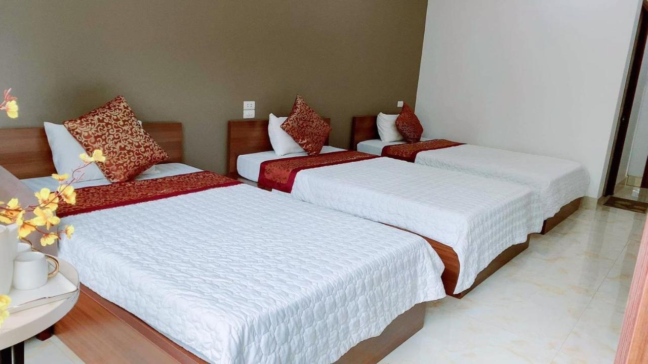 Bed & Breakfast Loop Tour Office & - Car - Motorbike - Easy Rider *