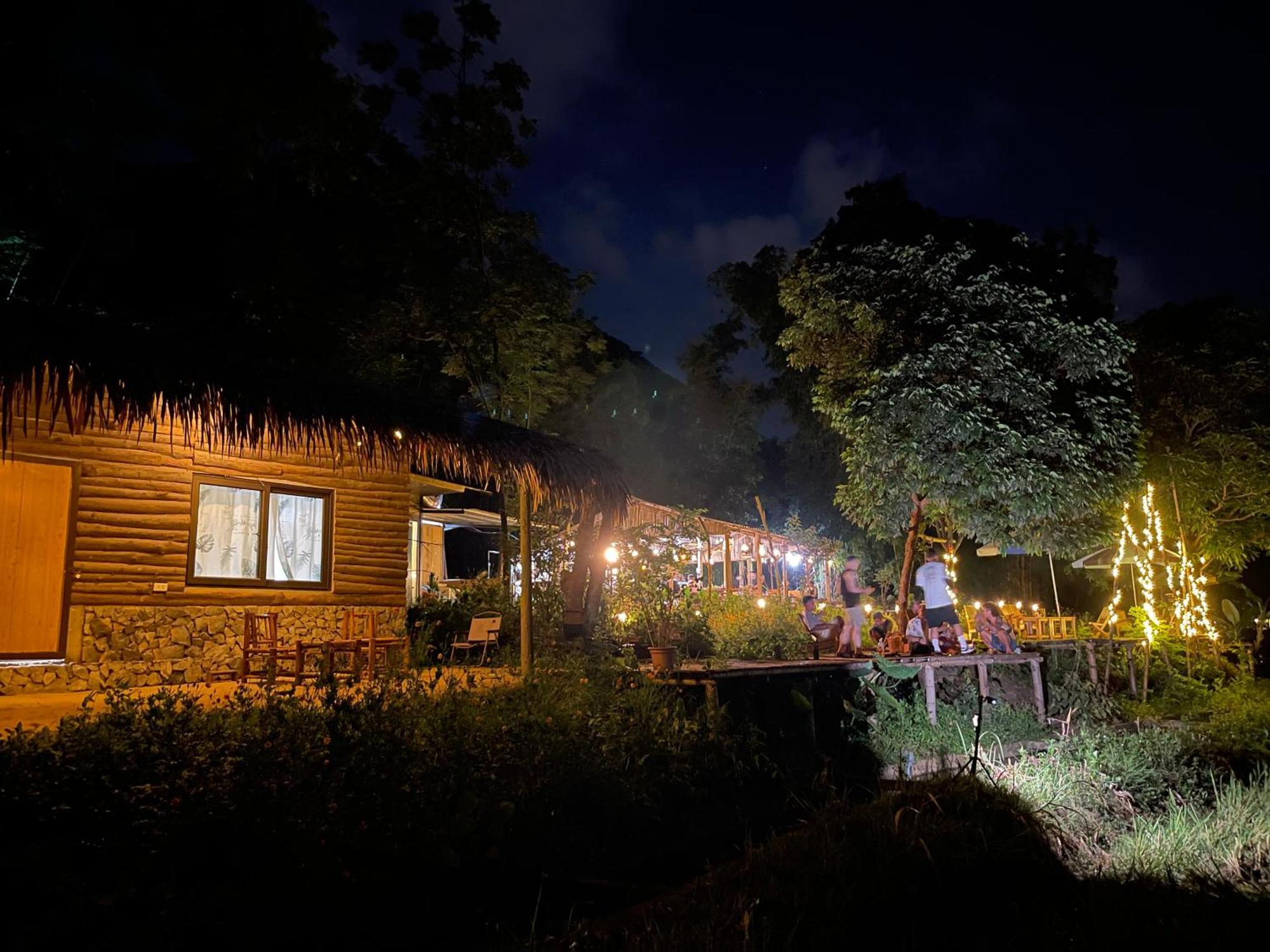 Riverside Camping Ở trọ
