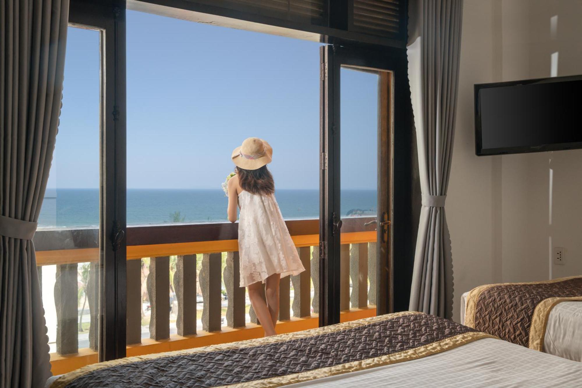 Zenta Sea View Khách sạn Đà Nẵng