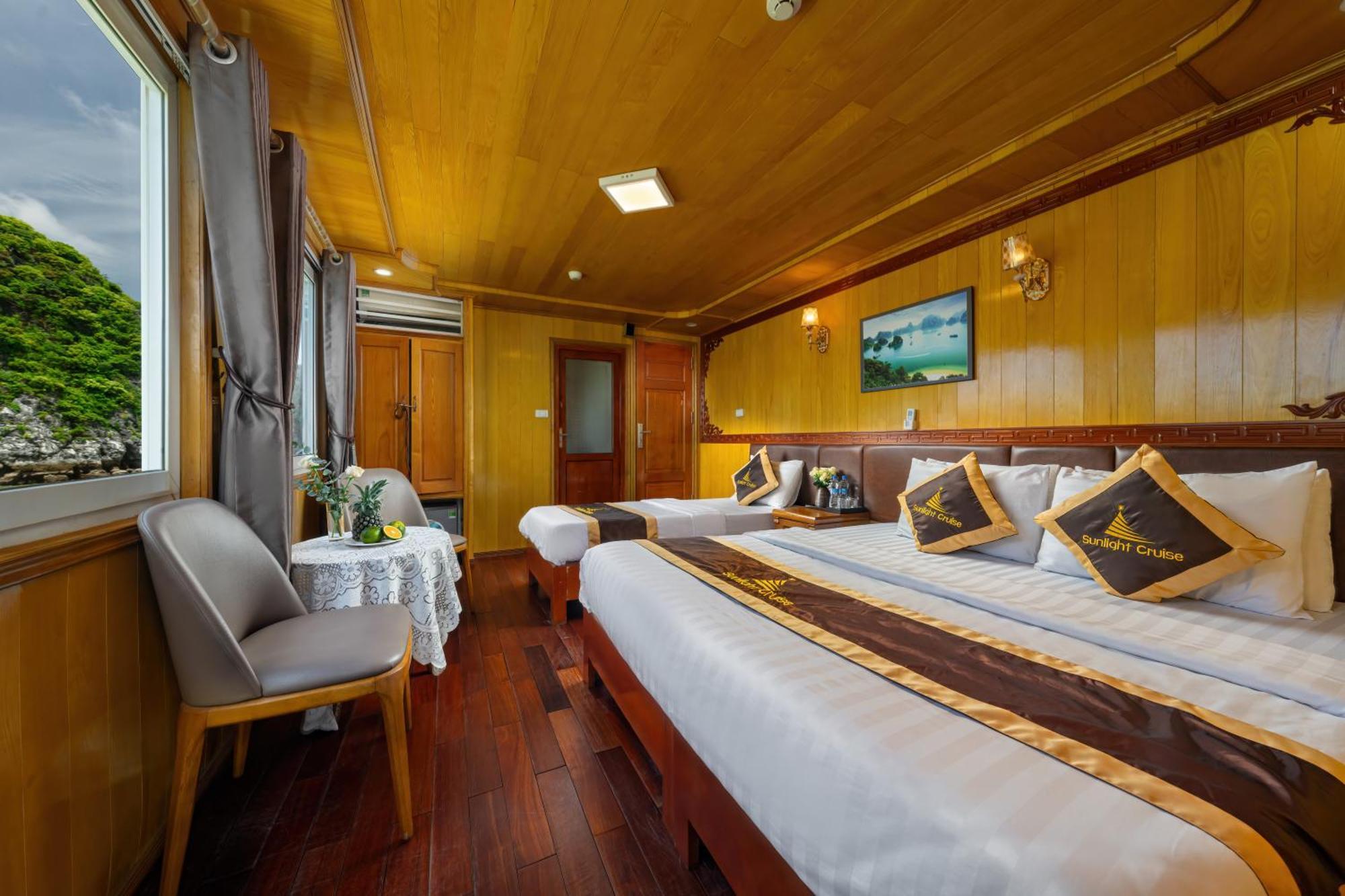 Sunlight Cruise 4*
