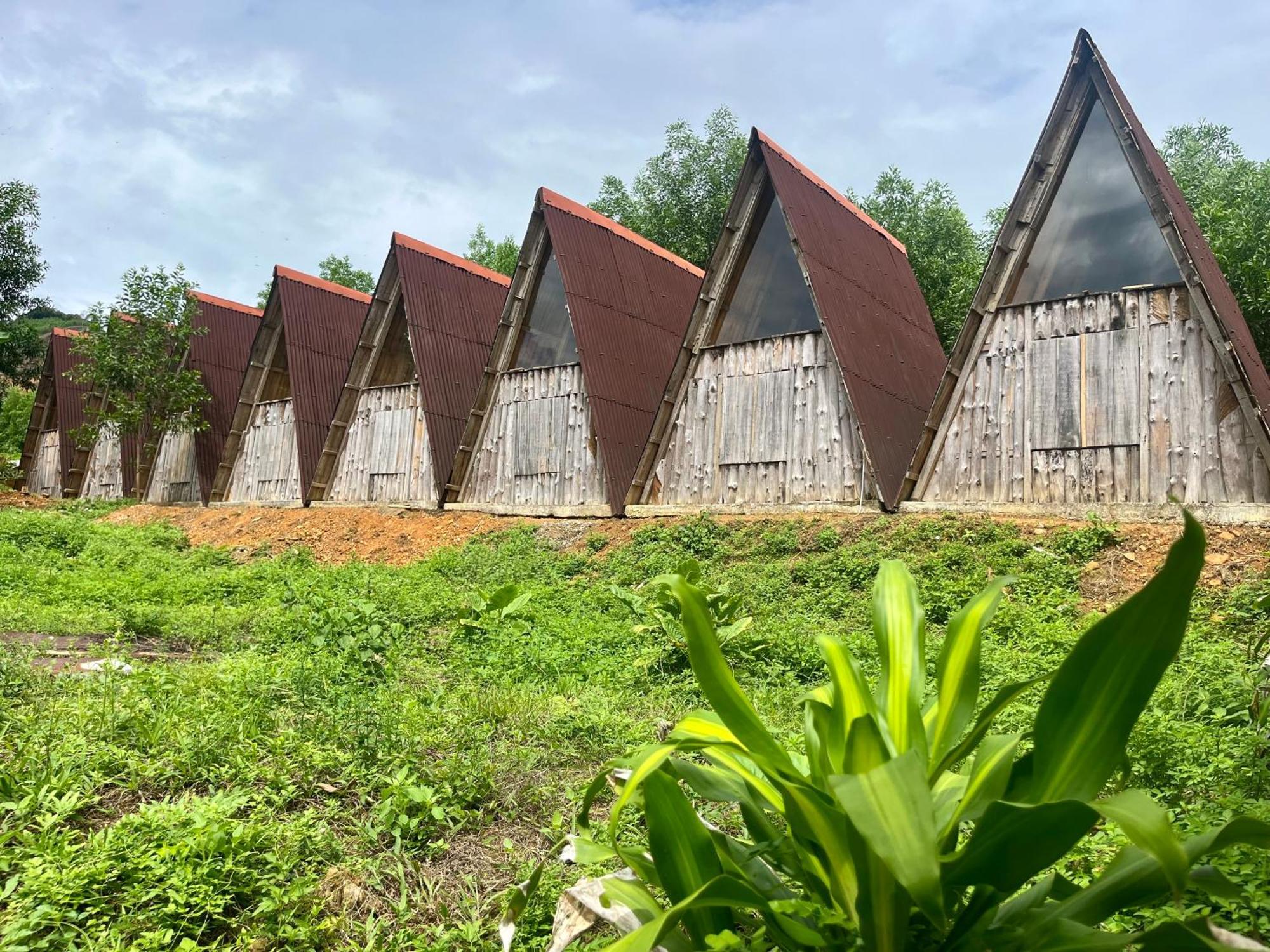 Nguyen Shack Retreat *
