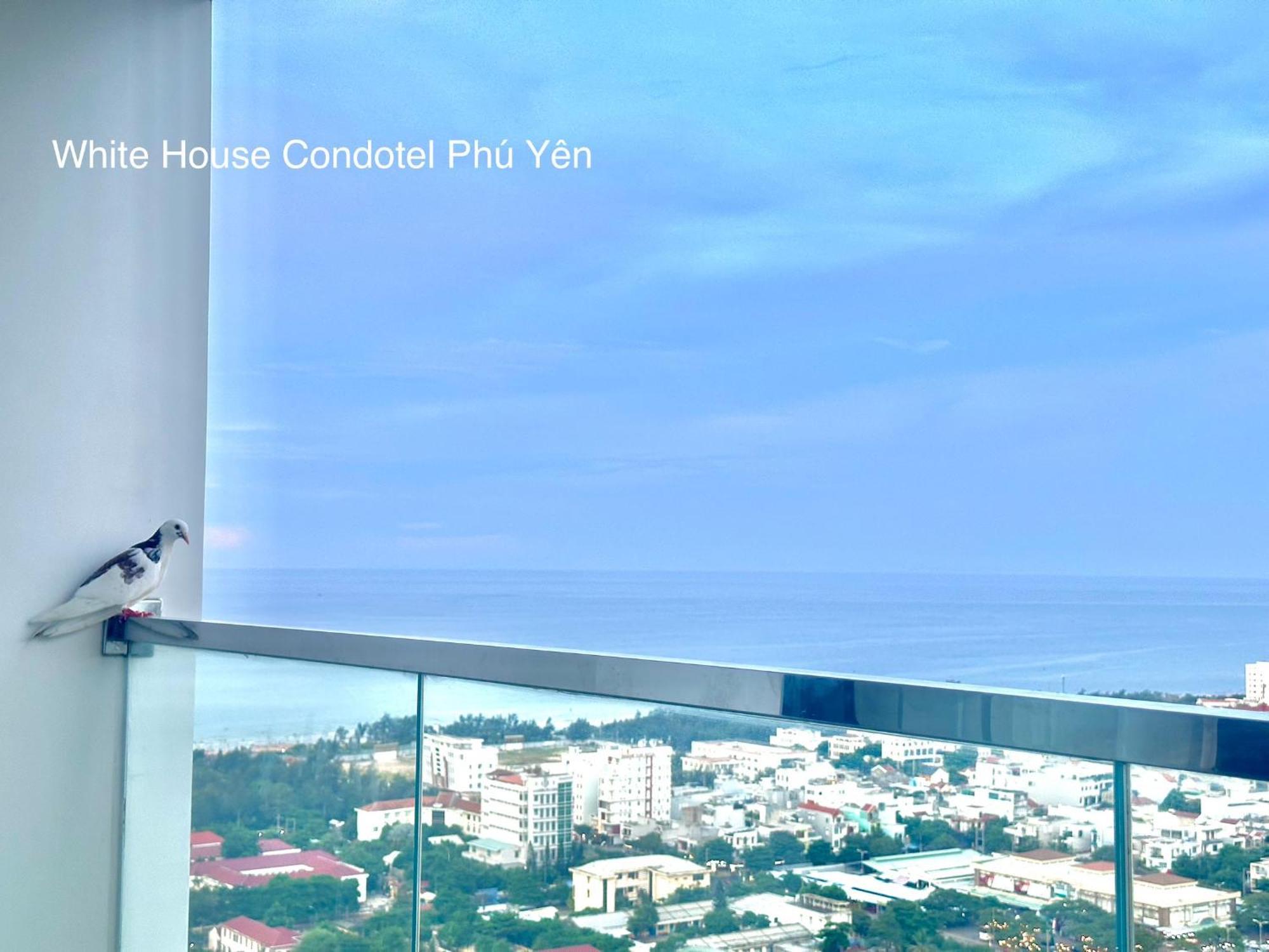 White House Condotel Phú Yên Khách sạn hẻo lánh 3*