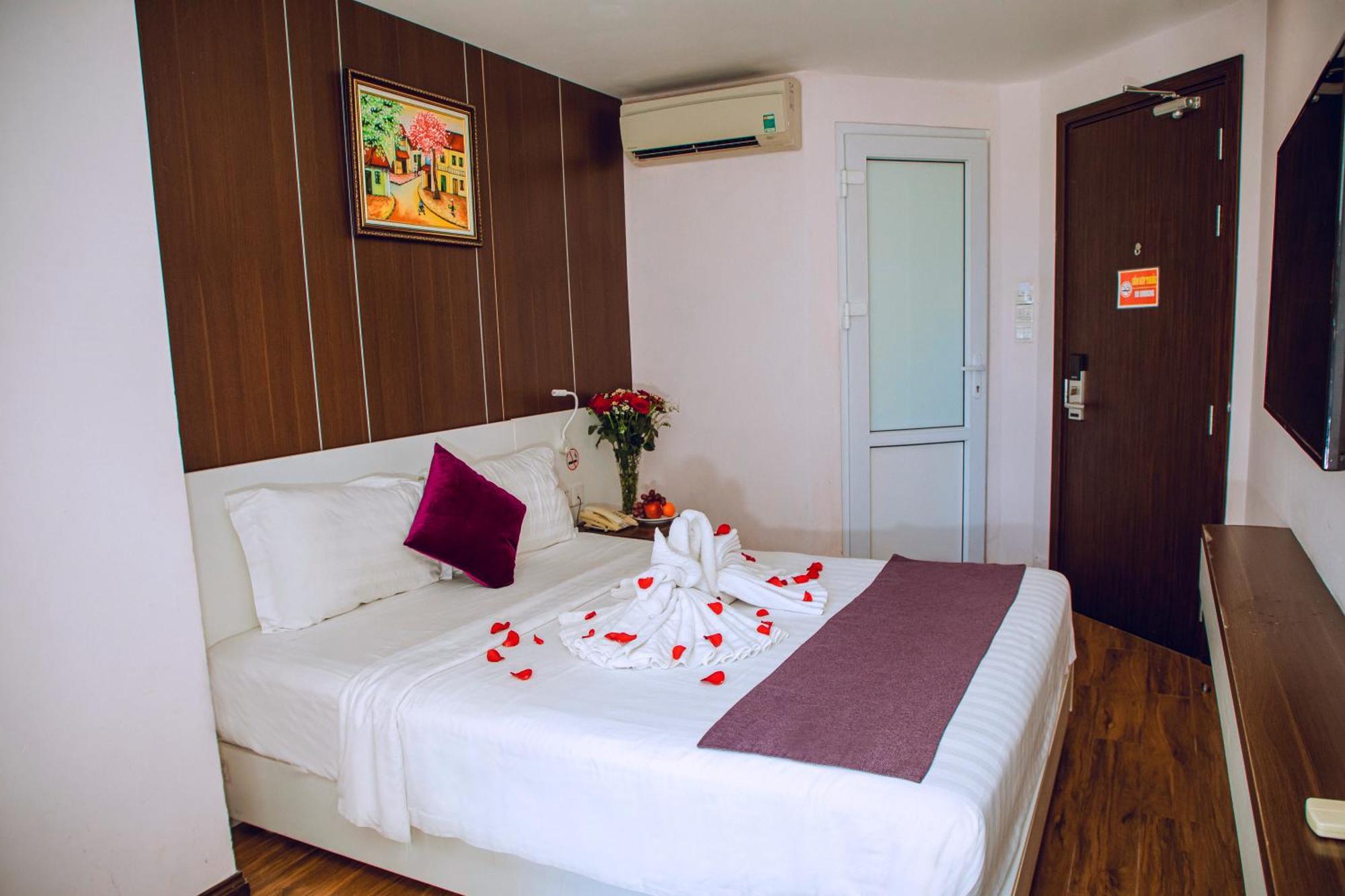 Khách sạn Morris Nha Trang