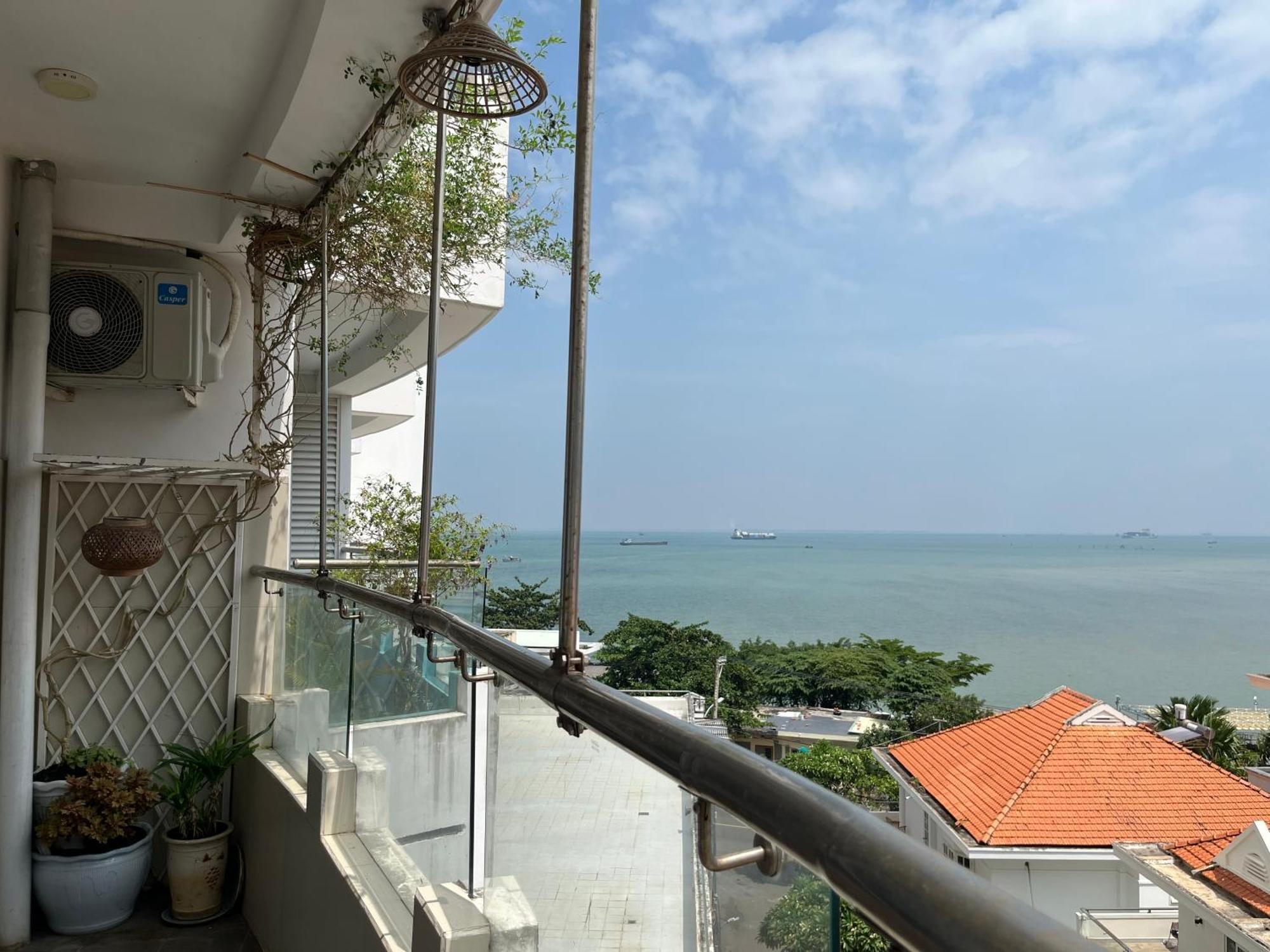 Thuy Tien Seaview - 0513 Lodge