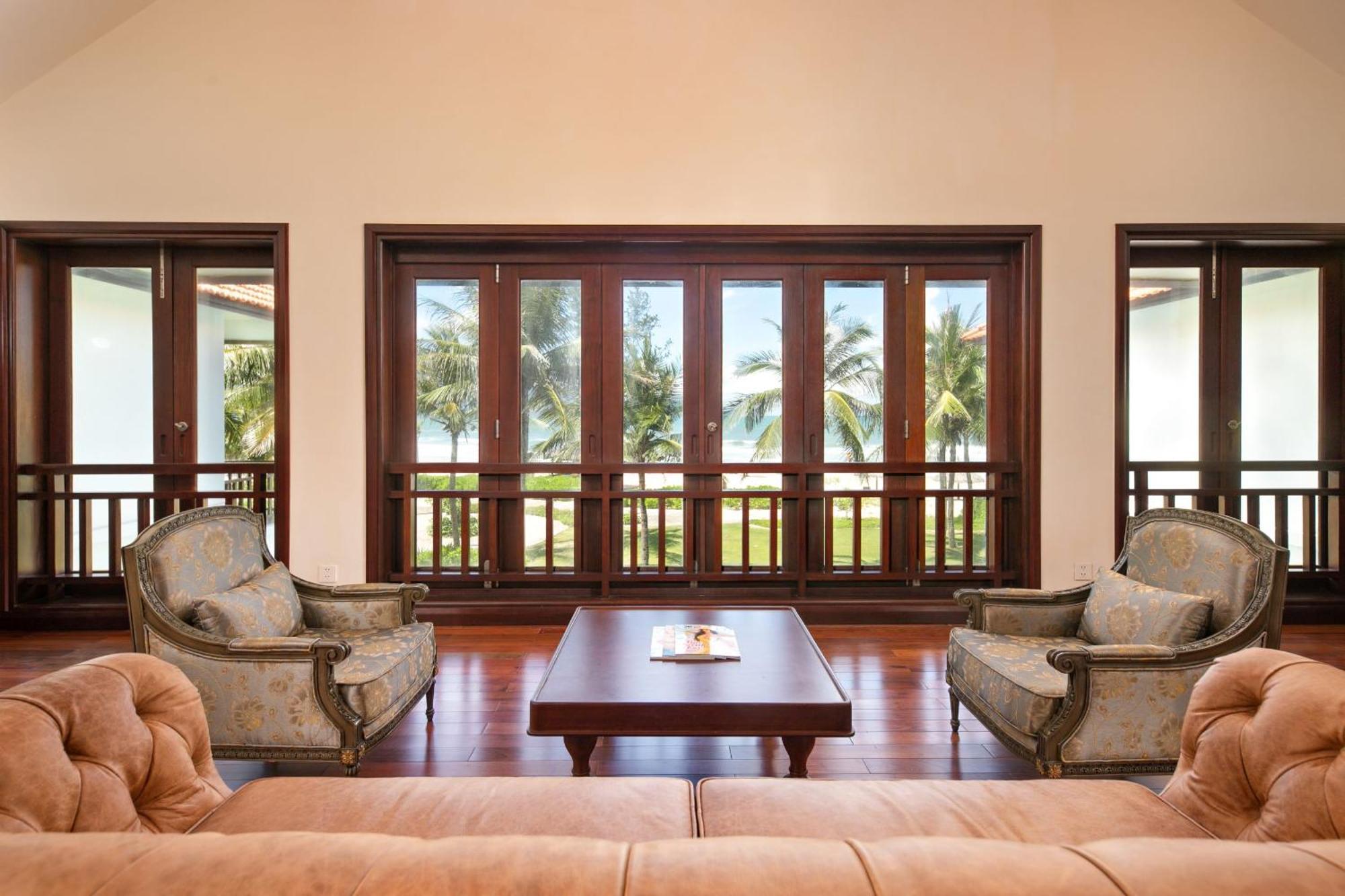 Villa By Abogo