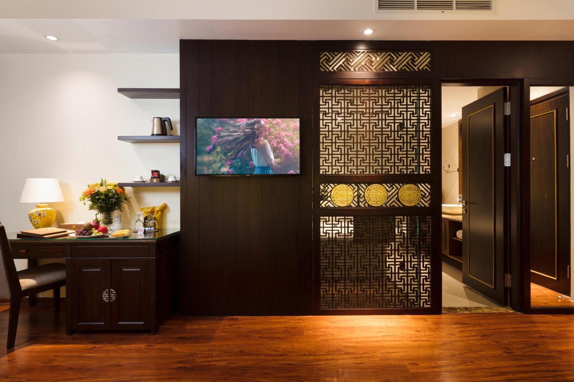 Thanh Lich Royal Boutique Hotel