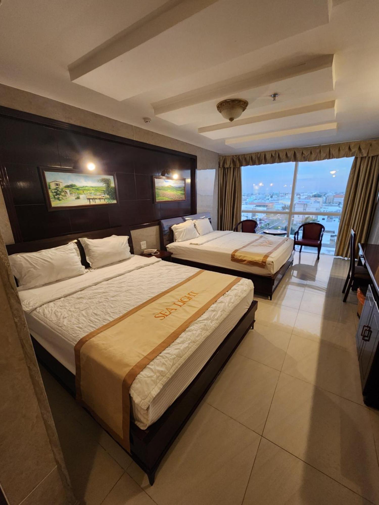 Sea Light Hotel 2*