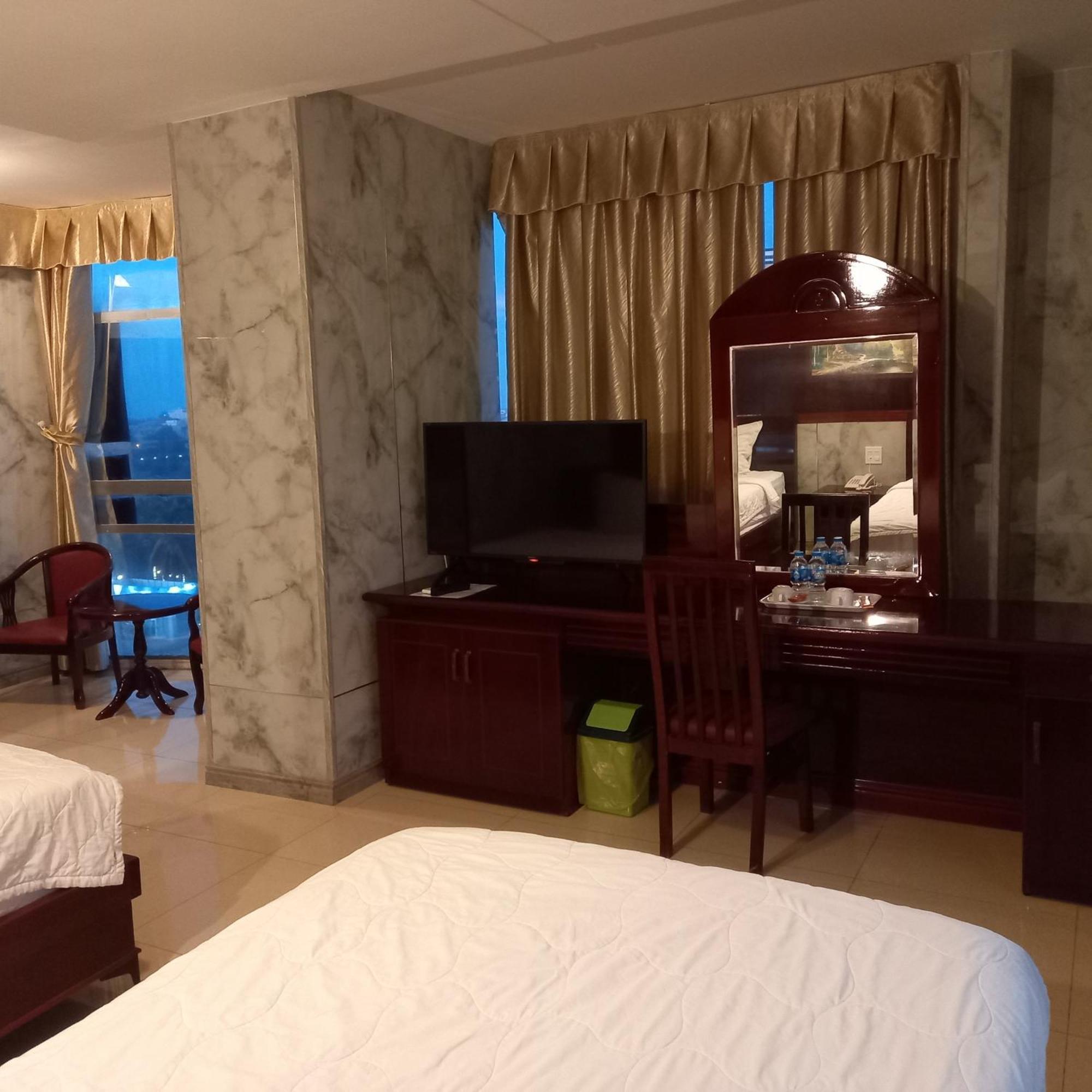 Hotel Sea Light 2*