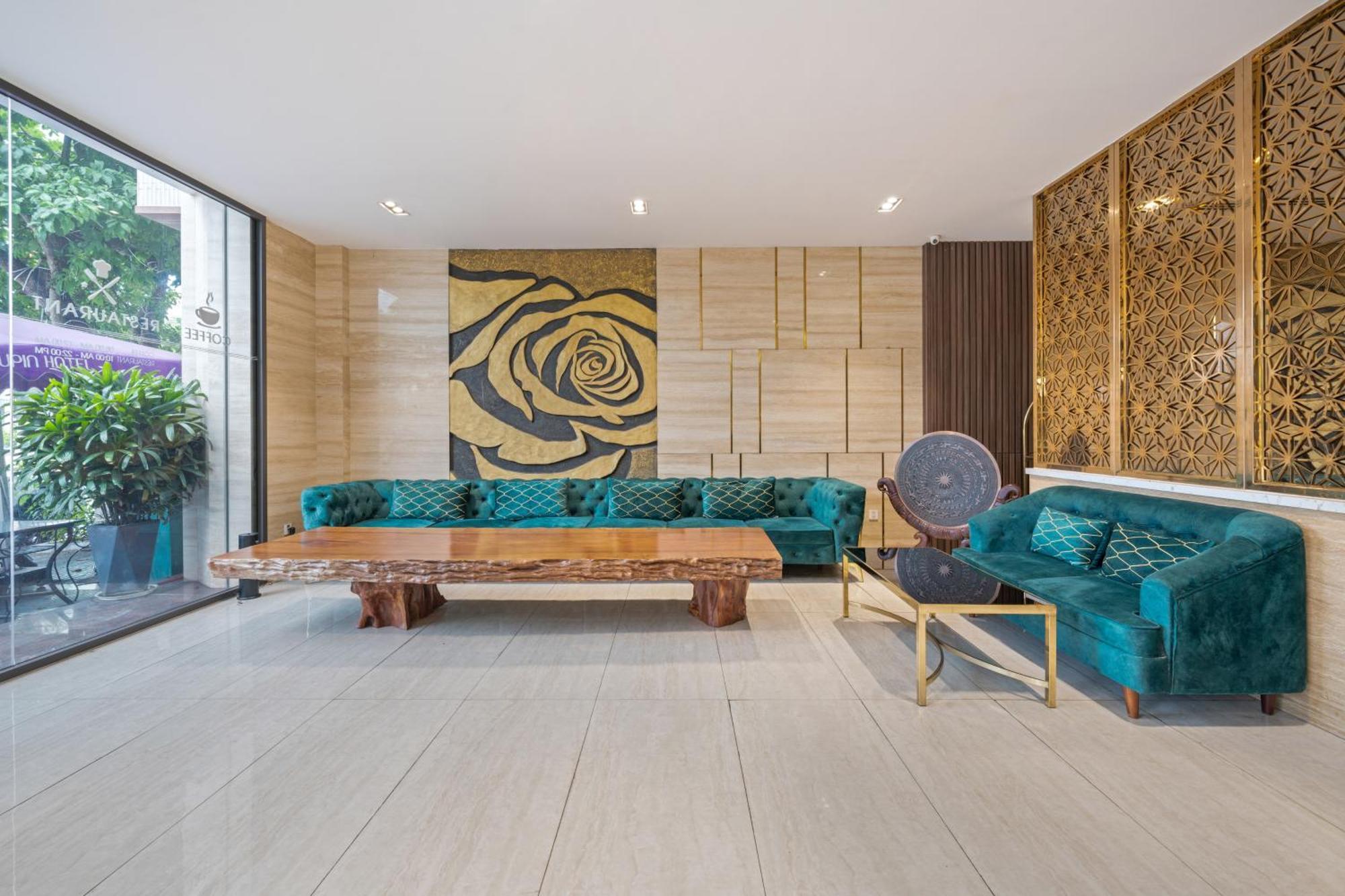 Lupin Boutique Hotel