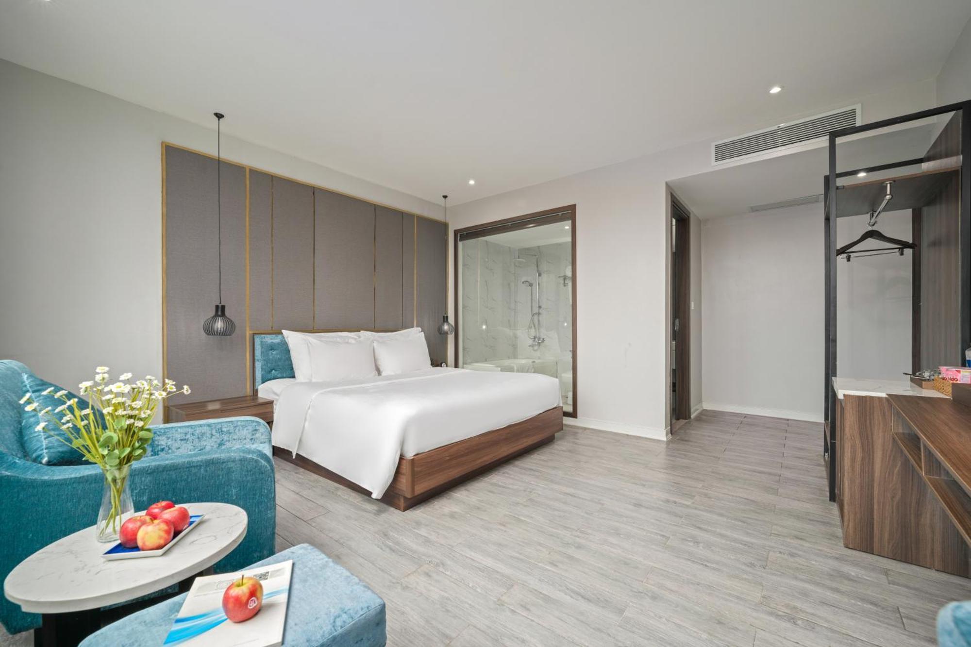 Lupin Boutique Da Nang