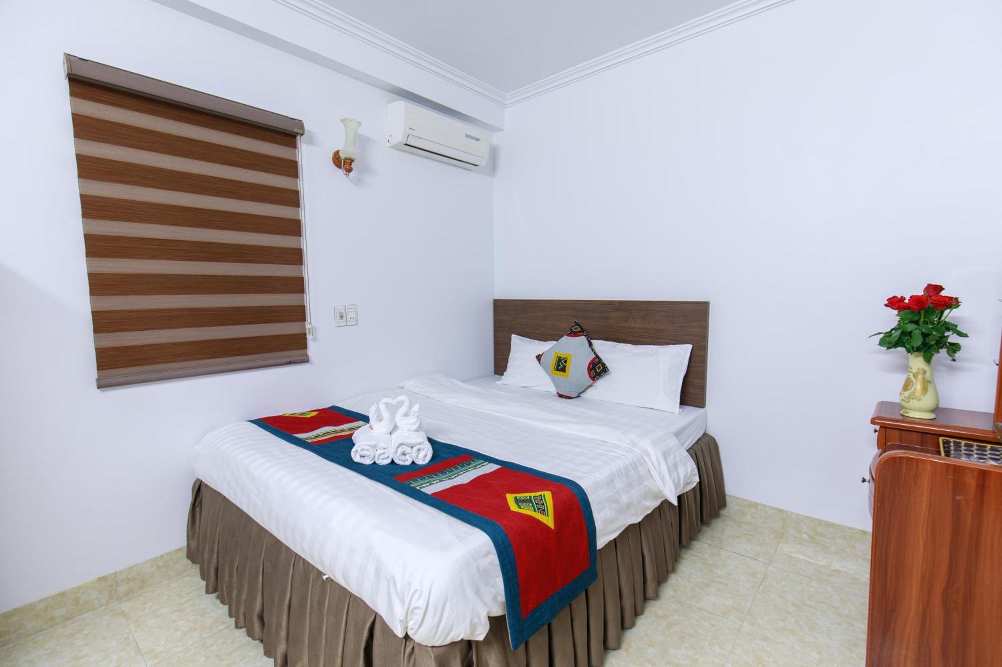 Khách sạn Happy 3*