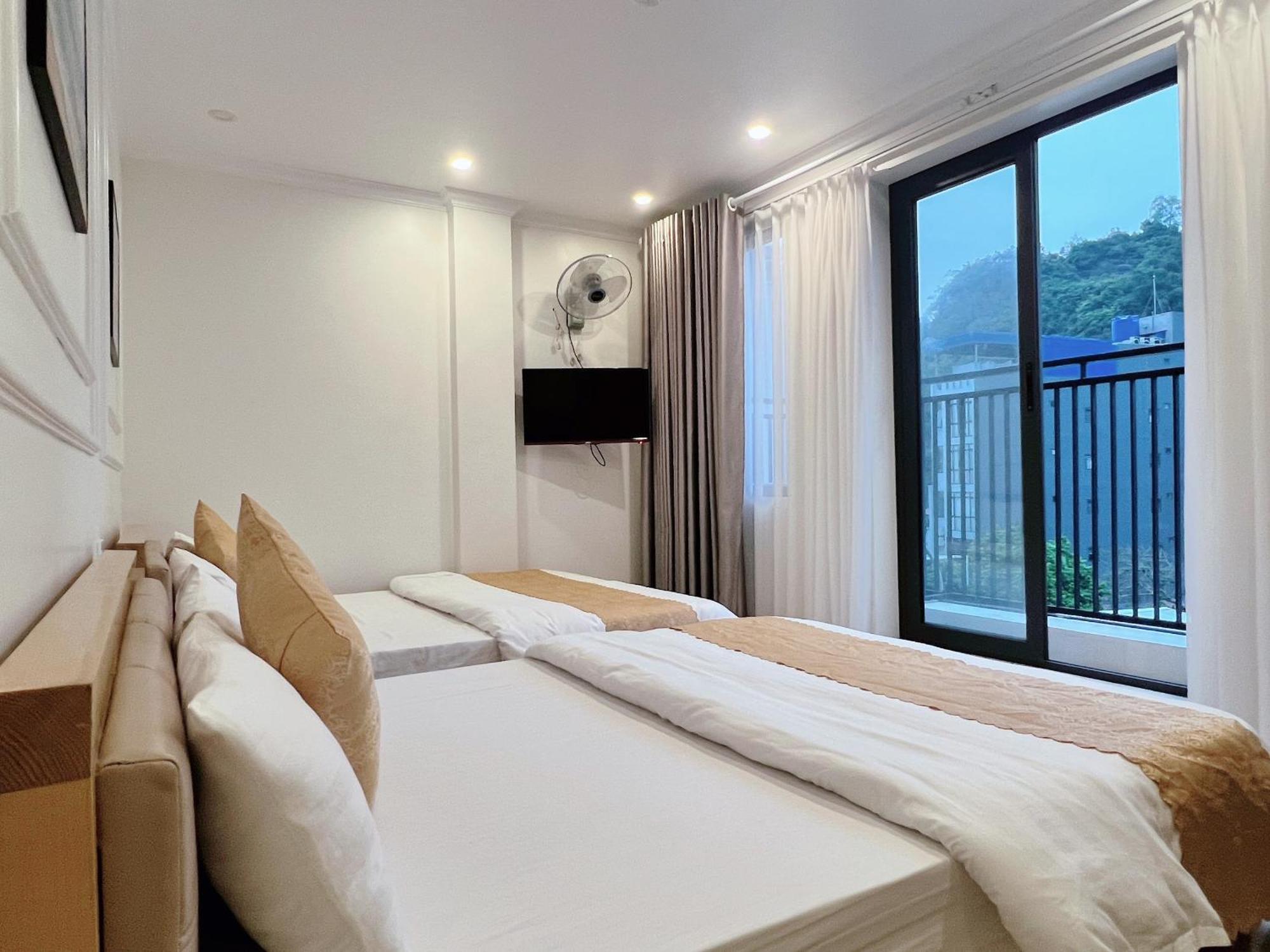 Cat Ba Glow Hotel *