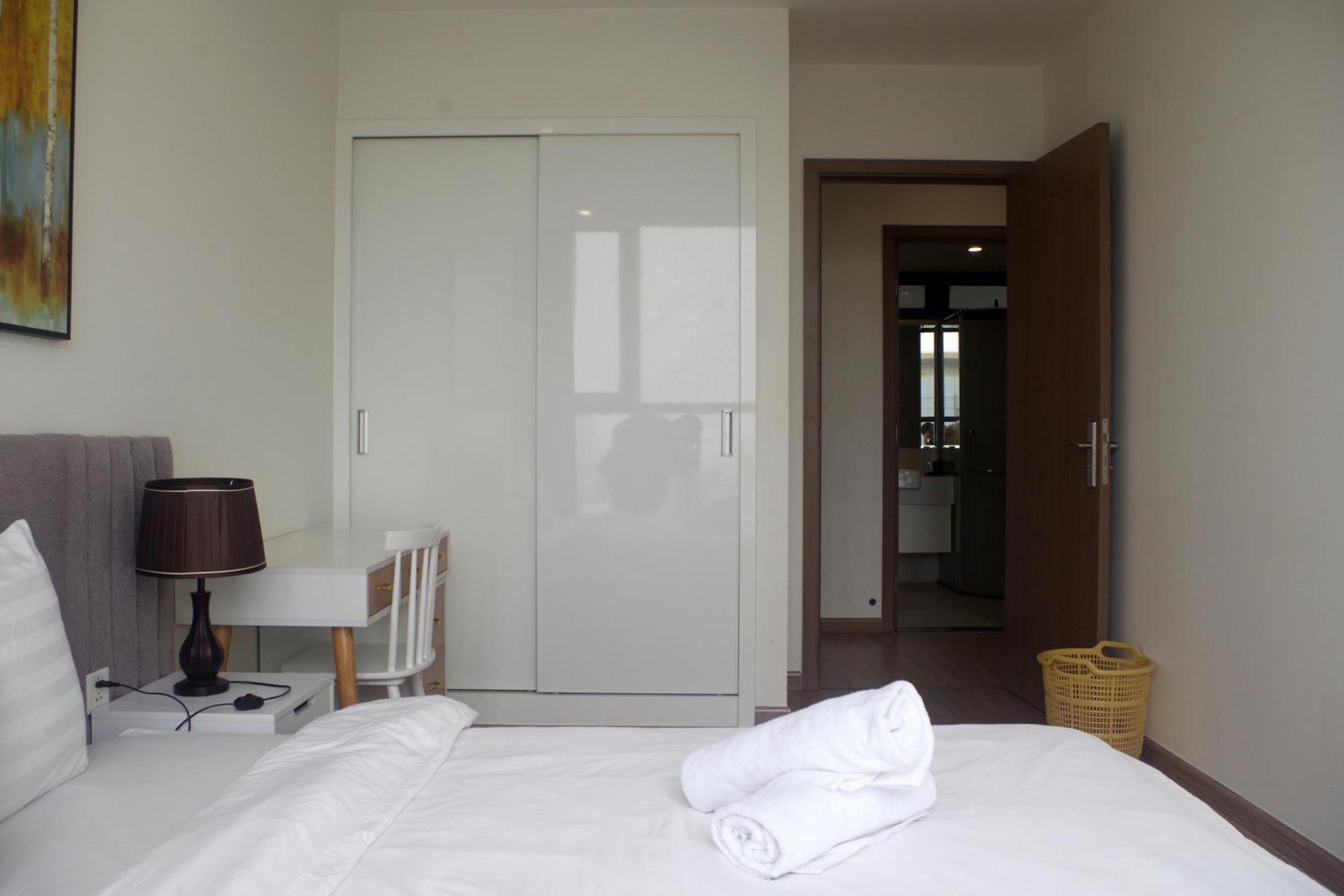 Qmp - Vinhomes Skylake Apartment *