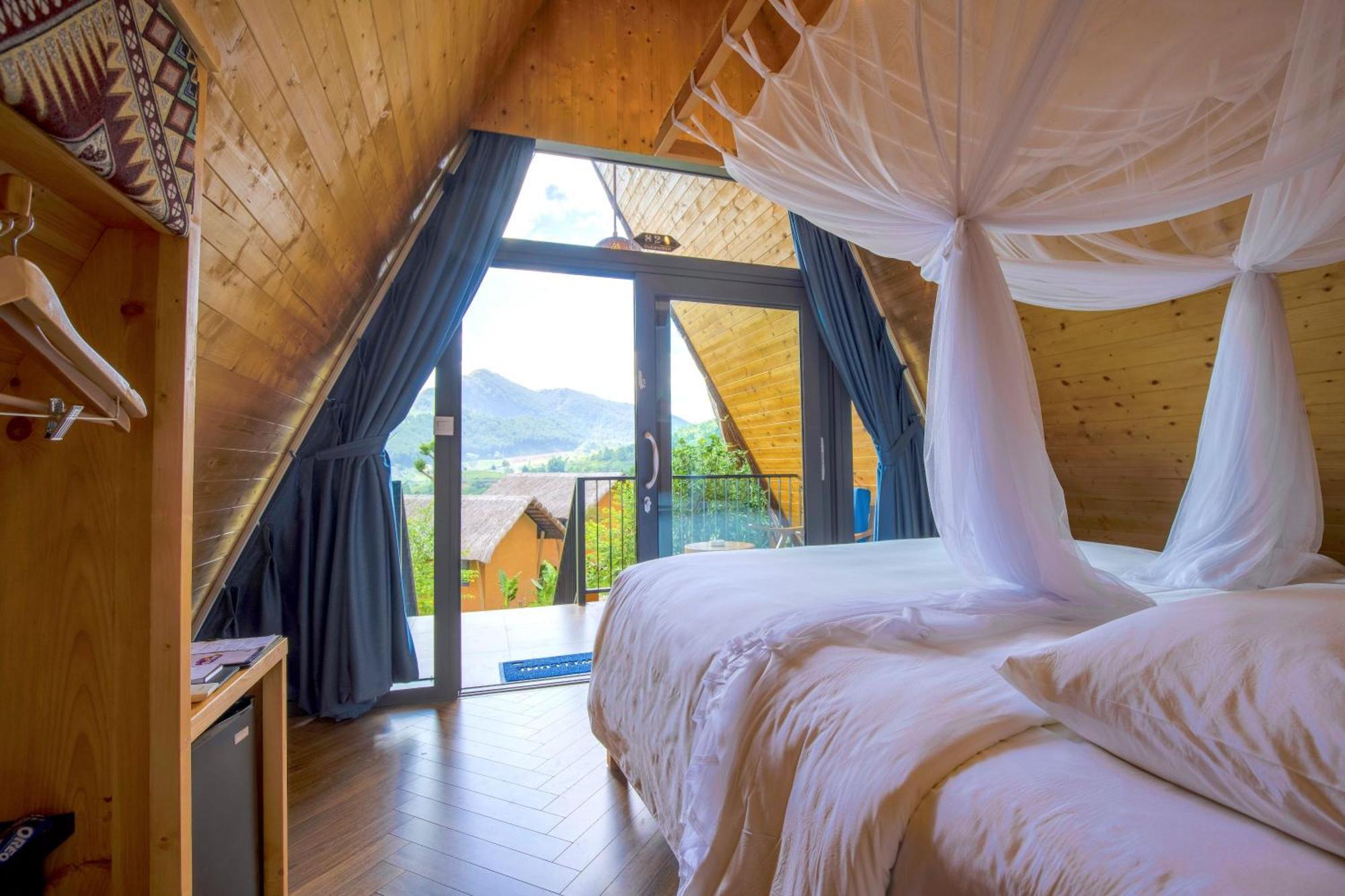 Le Champ Tu Le Hot Spring & Resort 4*