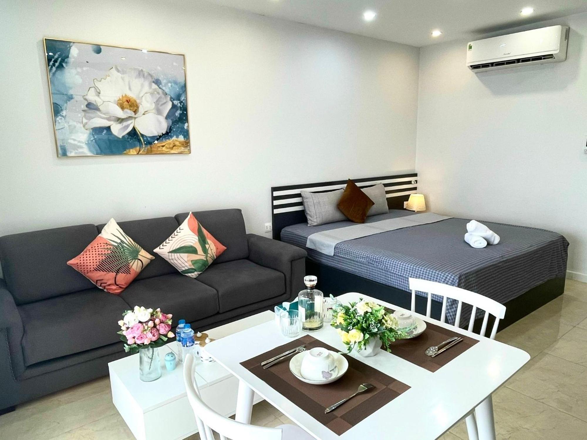 Vinhomes D'capitale - Luna's House Hanoi