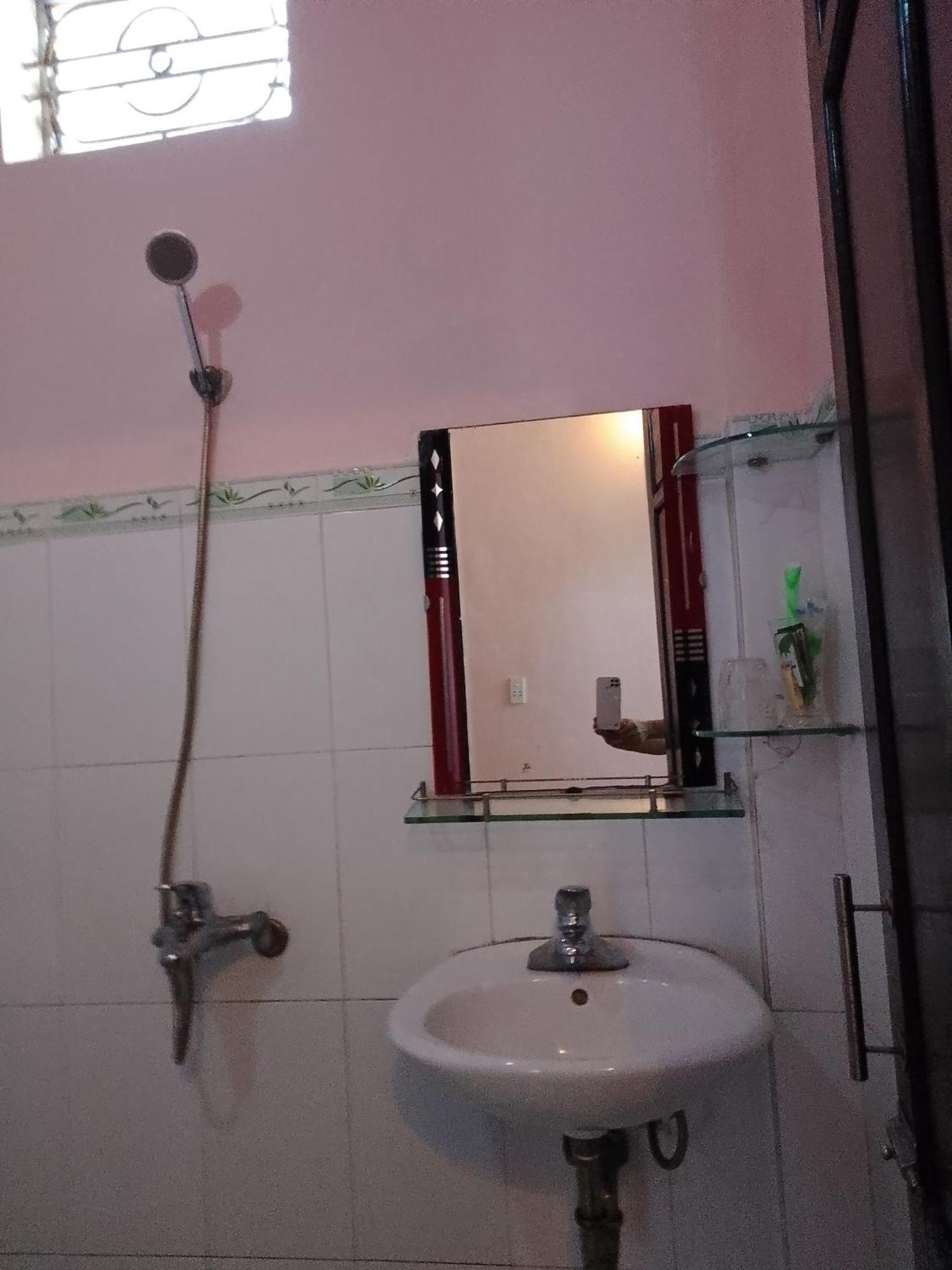 Guest house Nha Nghi Hang Nga *